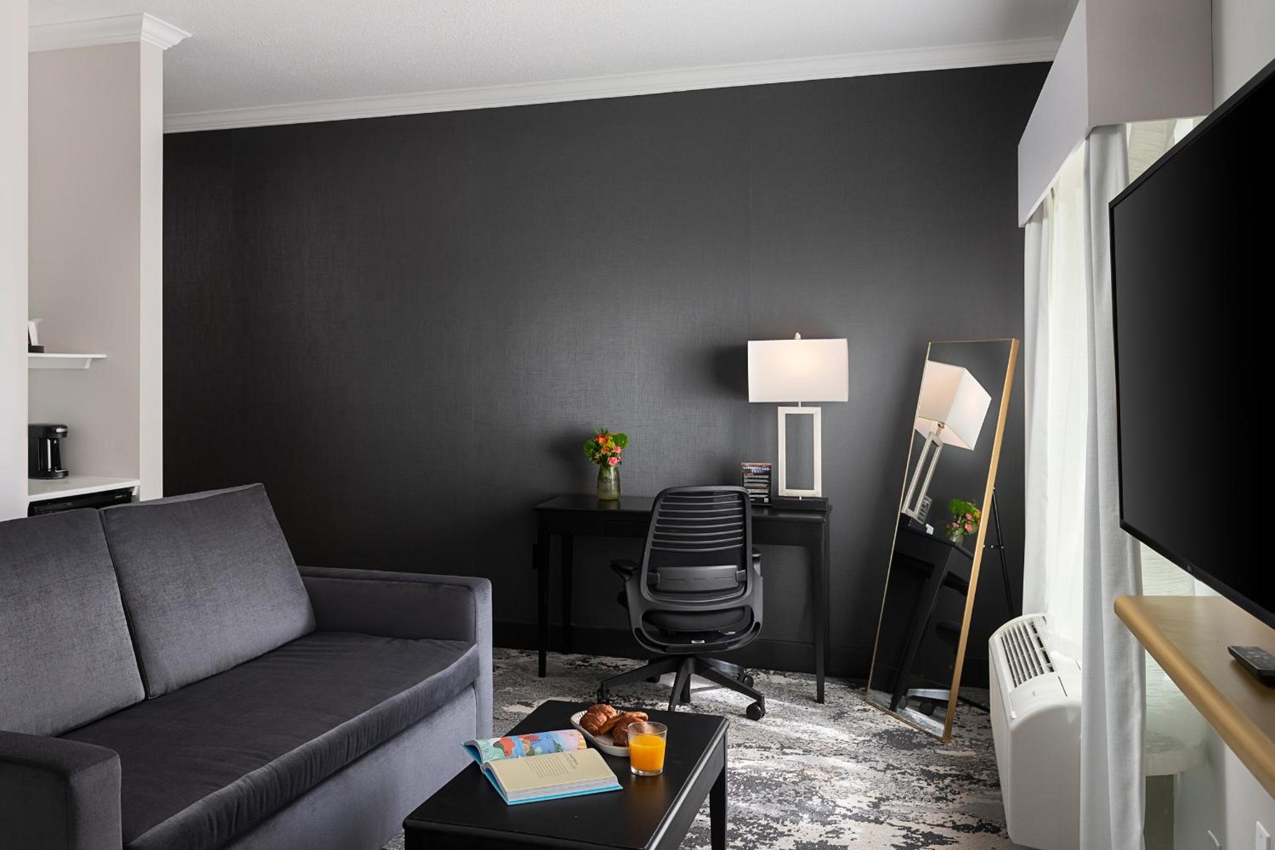 King Junior Suite - Photo 4