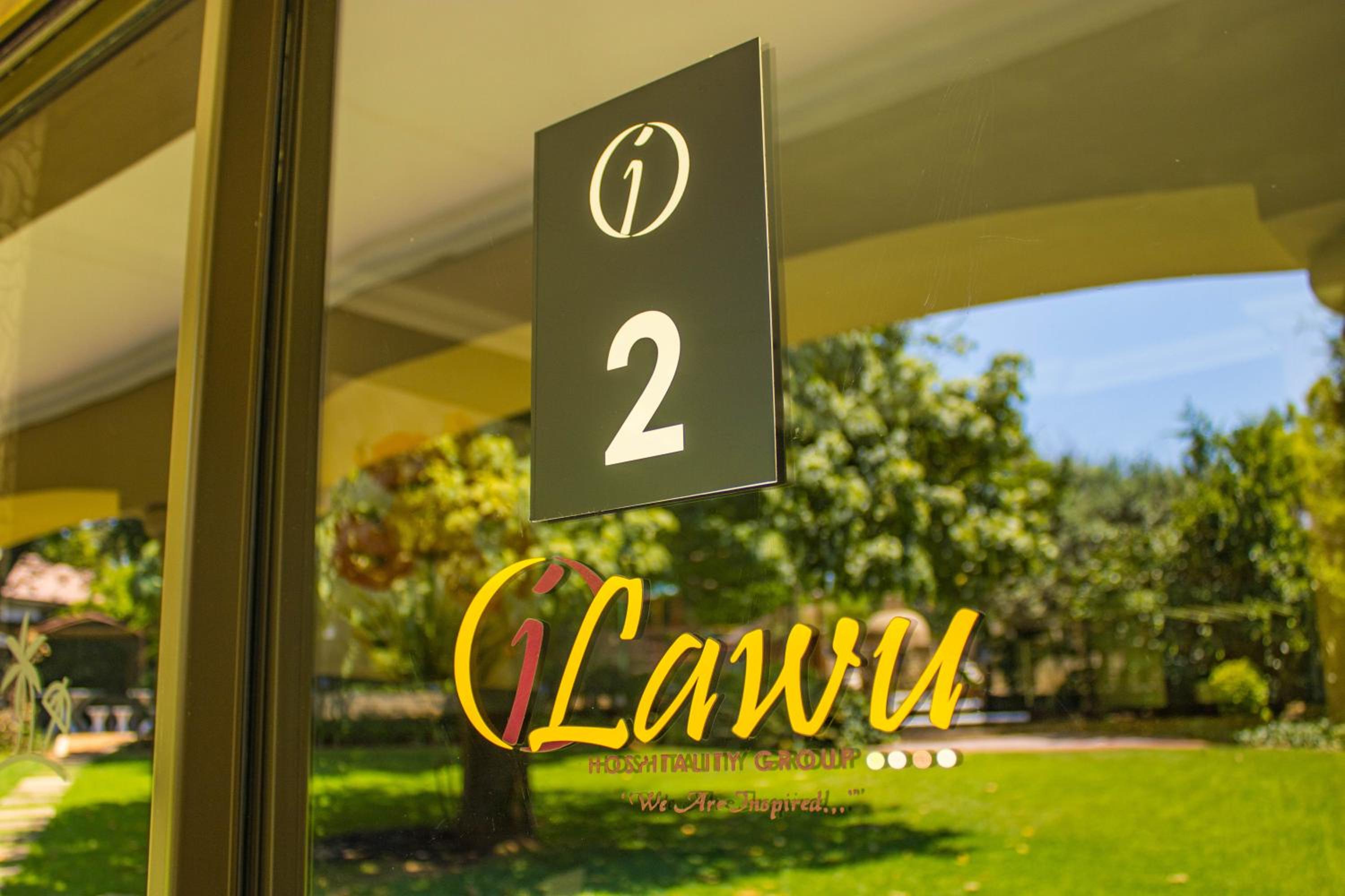 Deluxe Double or Twin Room - Photo 11