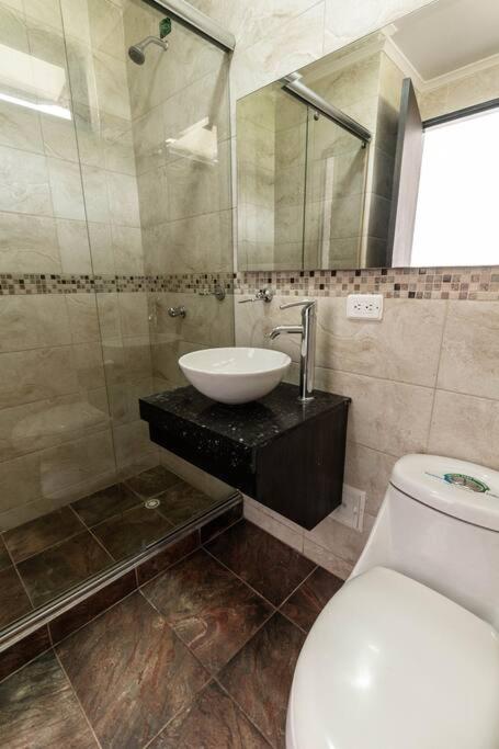 One-Bedroom House photo 2