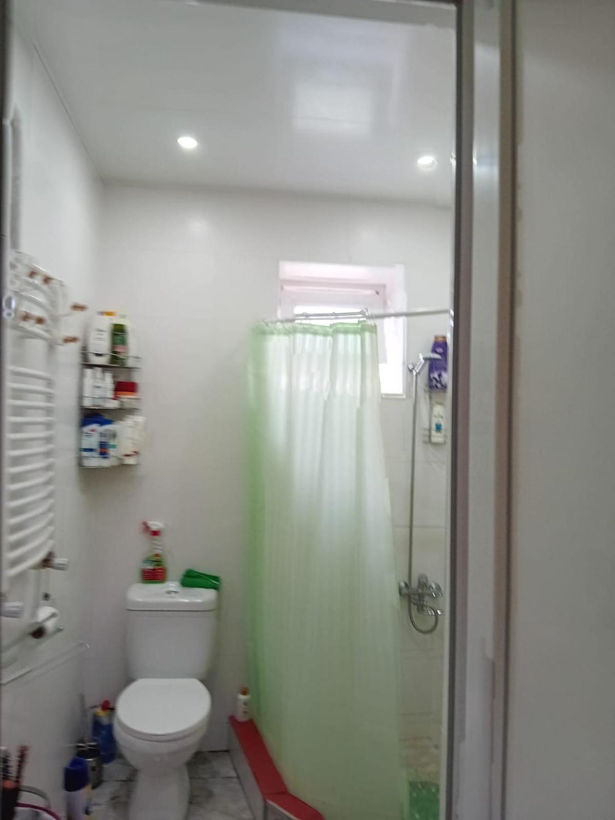 Double Room with Shared Bathroom photo 3