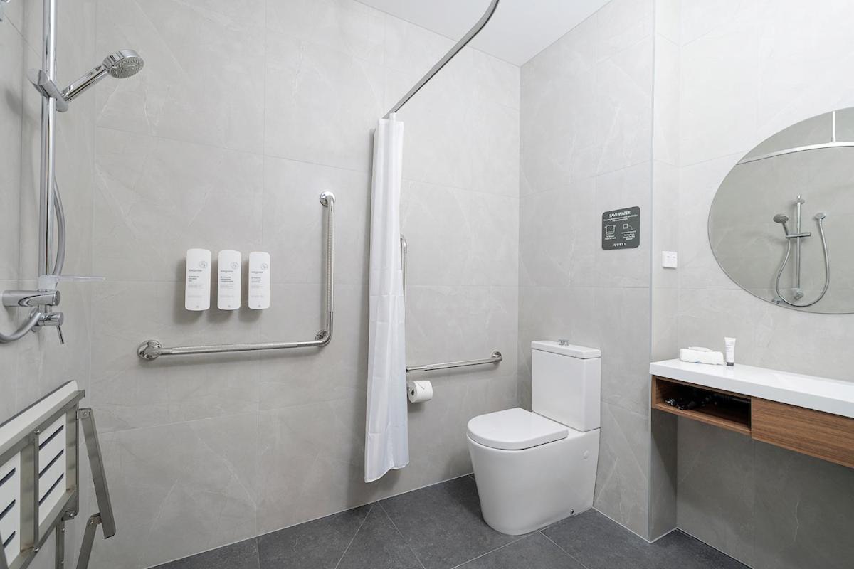 Studio Apartment photo 3