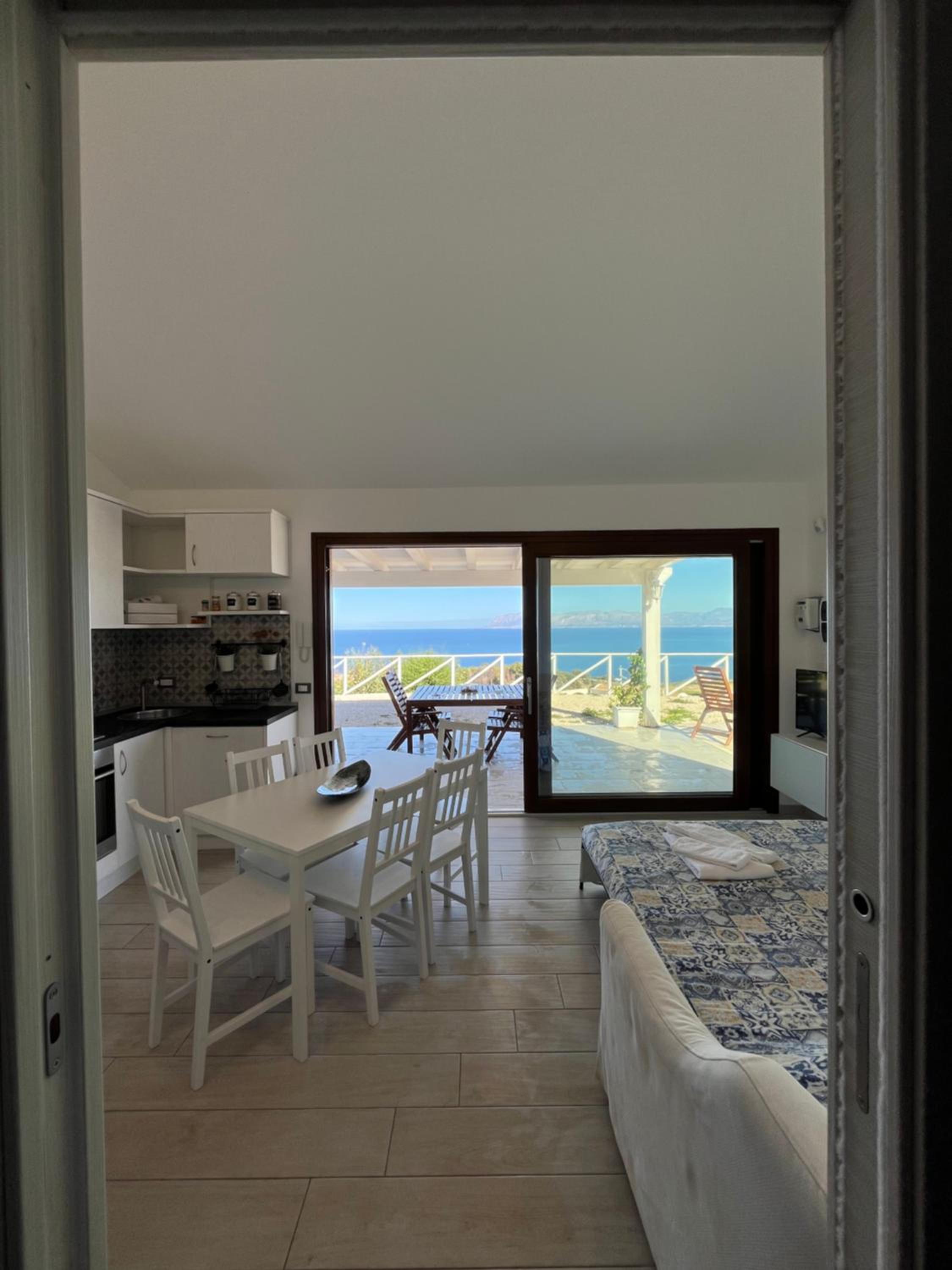 Three-Bedroom Villa photo 1