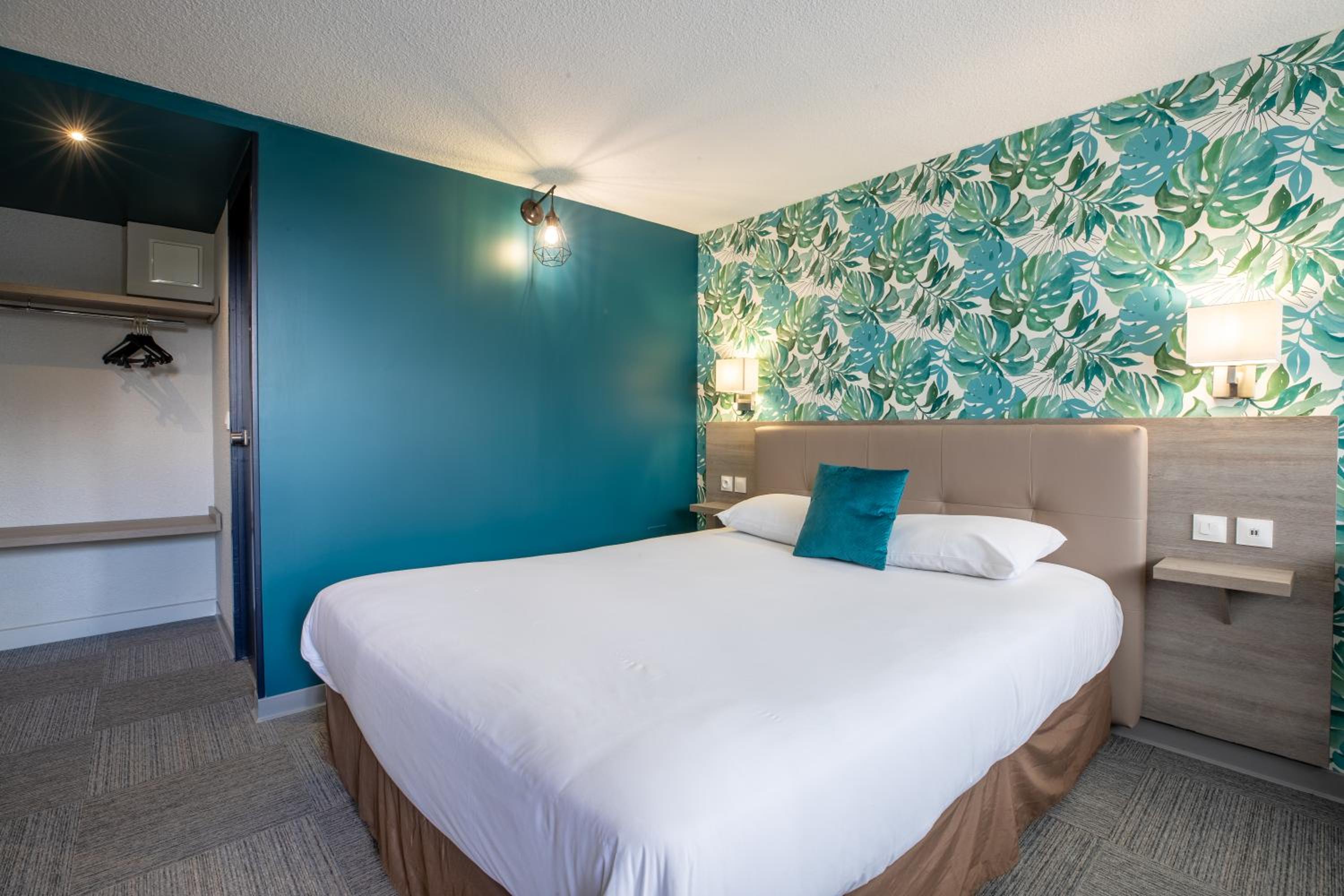 Double Room - Photo 17