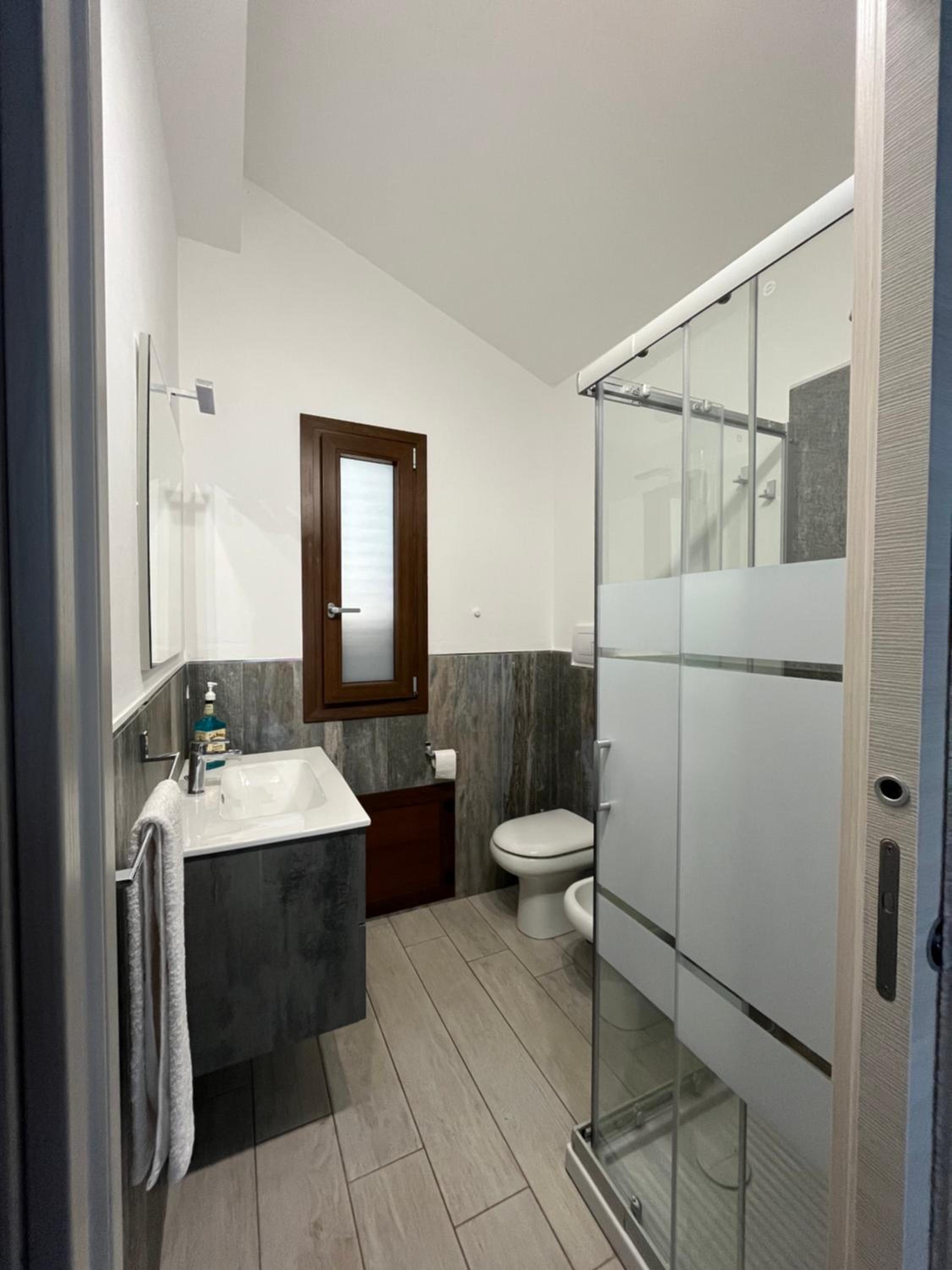 Three-Bedroom Villa photo 2
