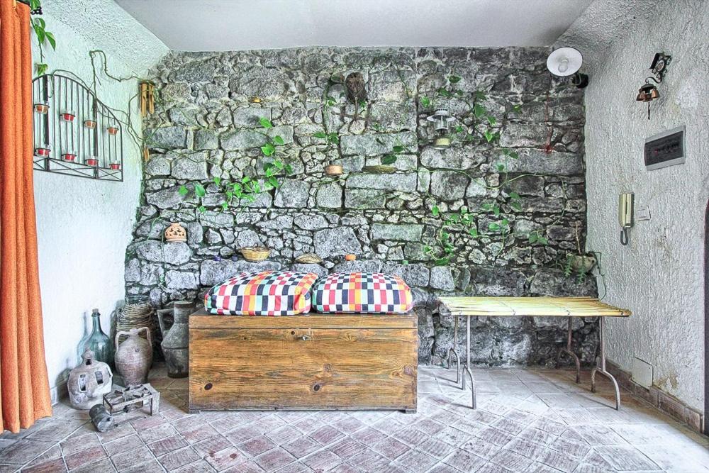 One-Bedroom House - Photo 6