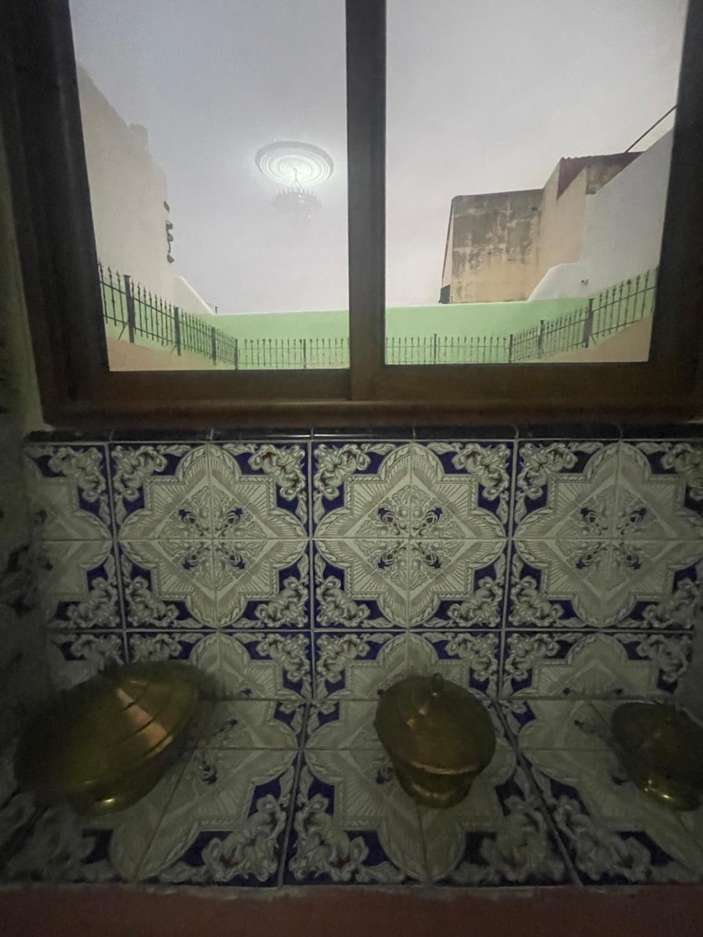 Single Room with Private Bathroom photo 2