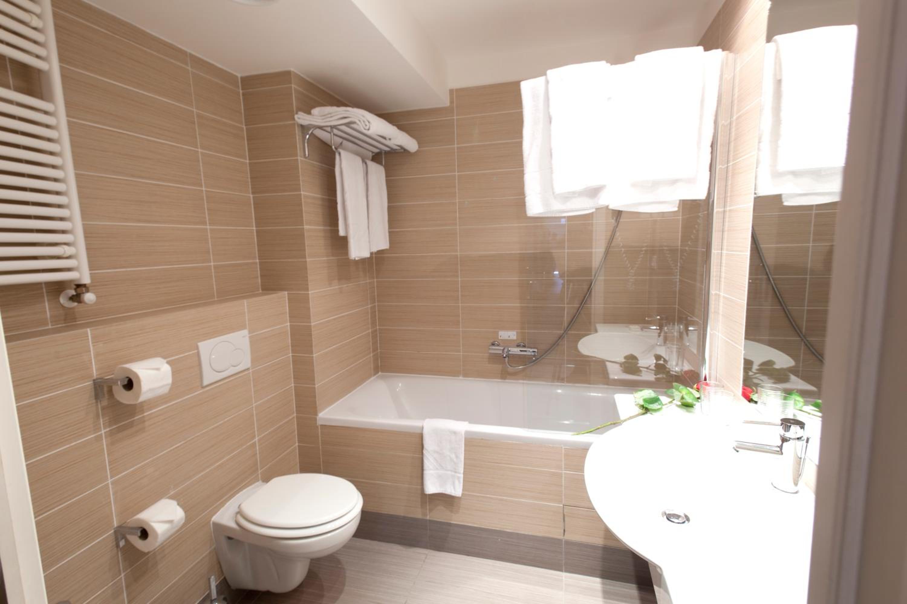 Junior Suite thumbnail 5