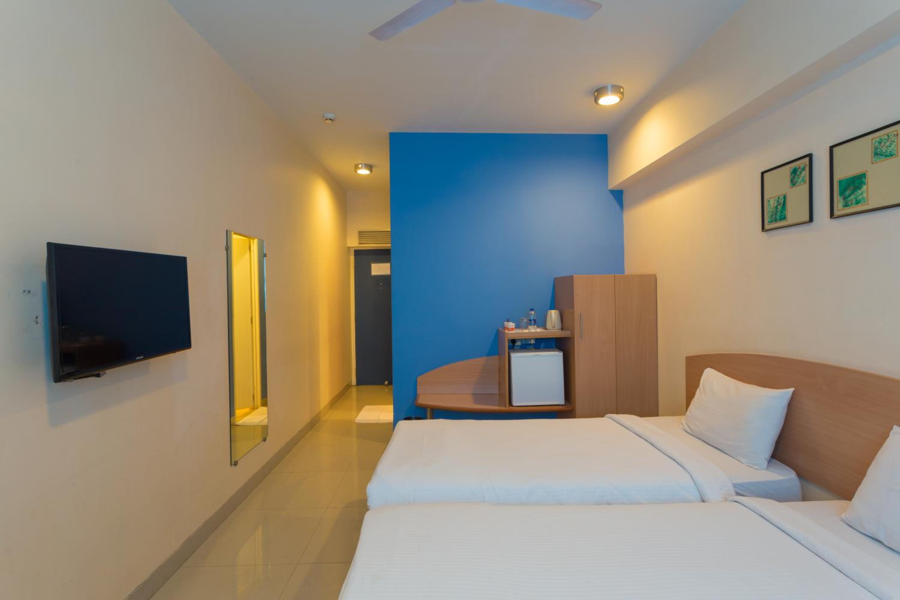 Queen Room - Photo 6