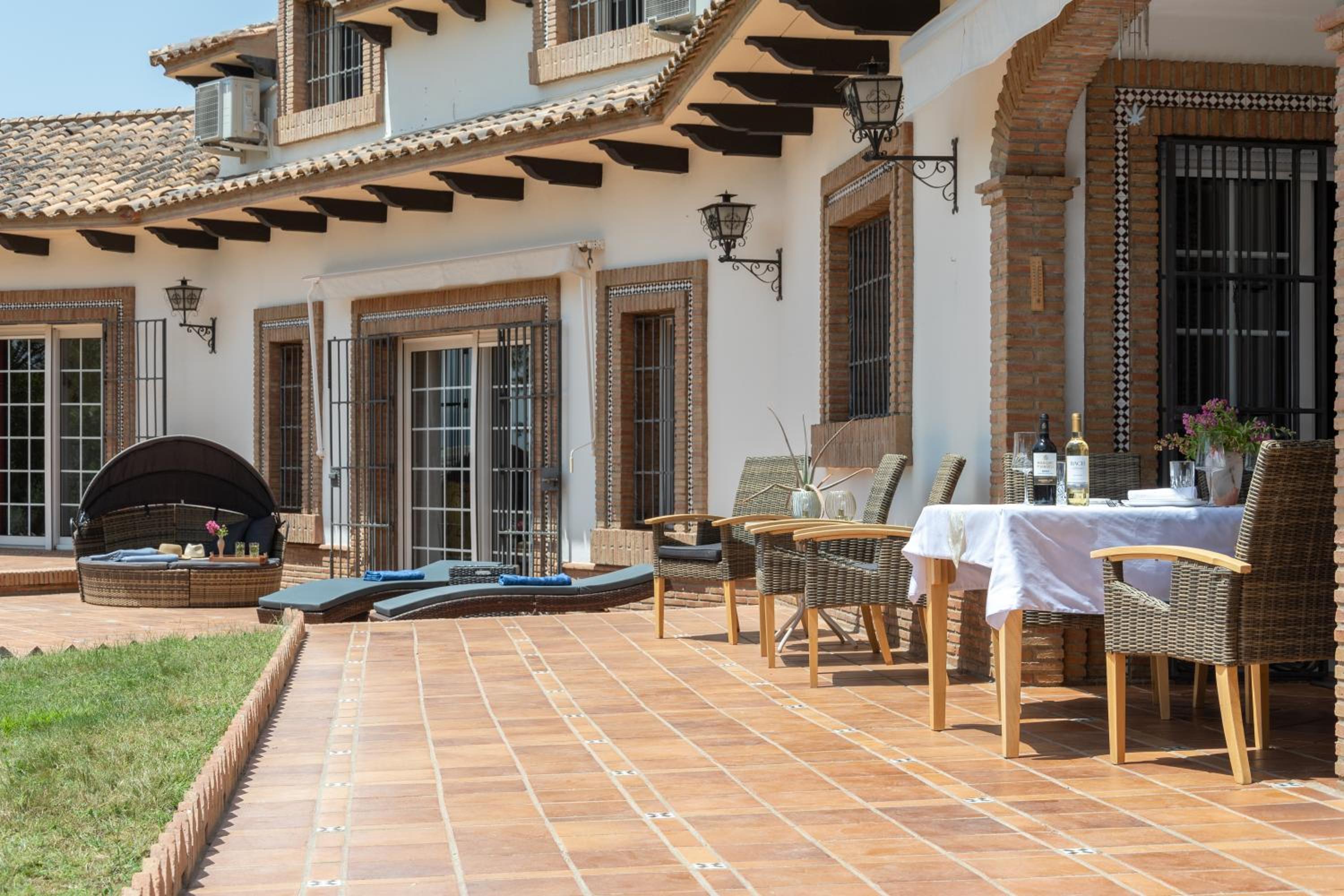 Villa with Private Pool photo 3
