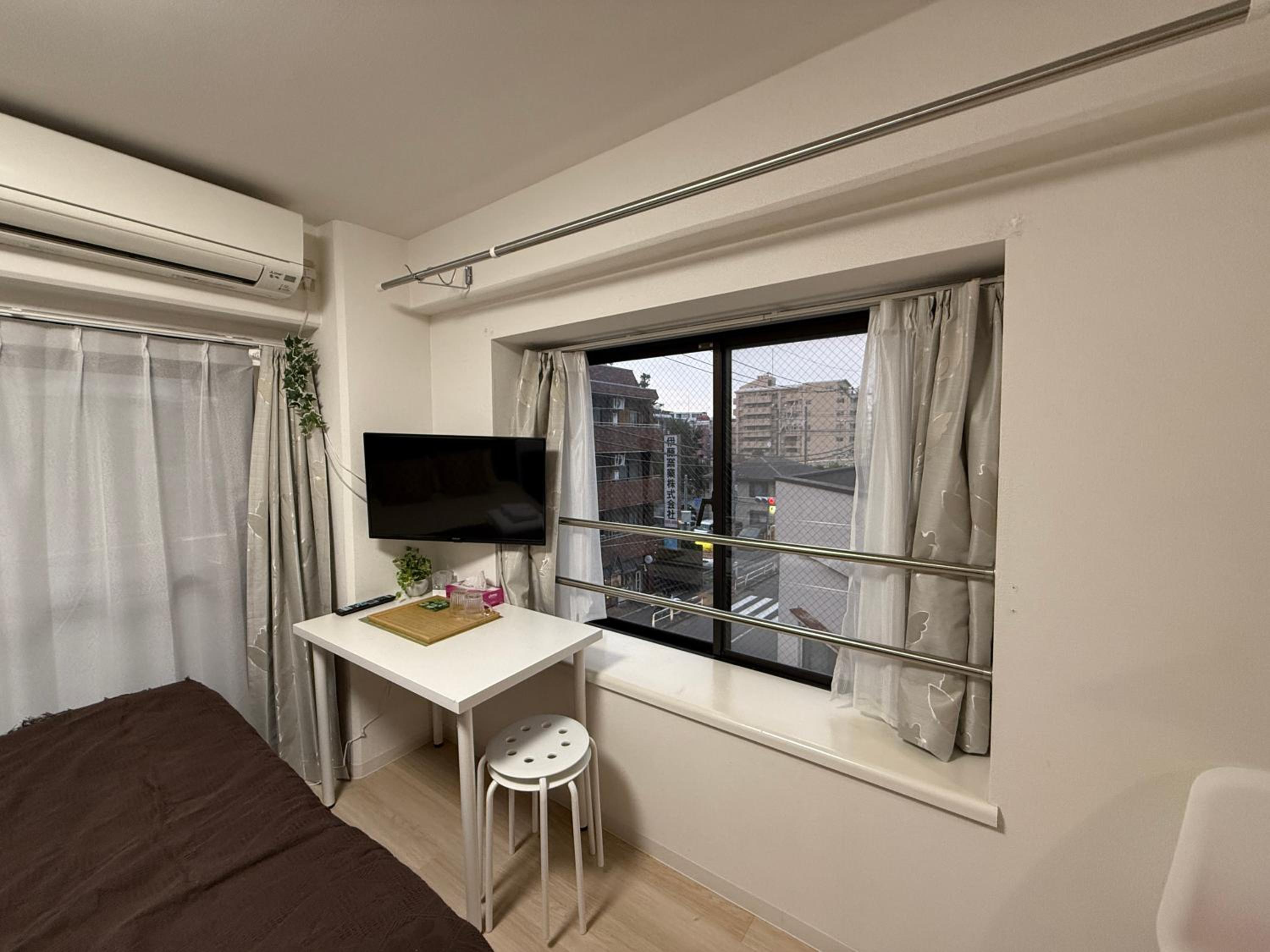 One-Bedroom Apartment photo 3