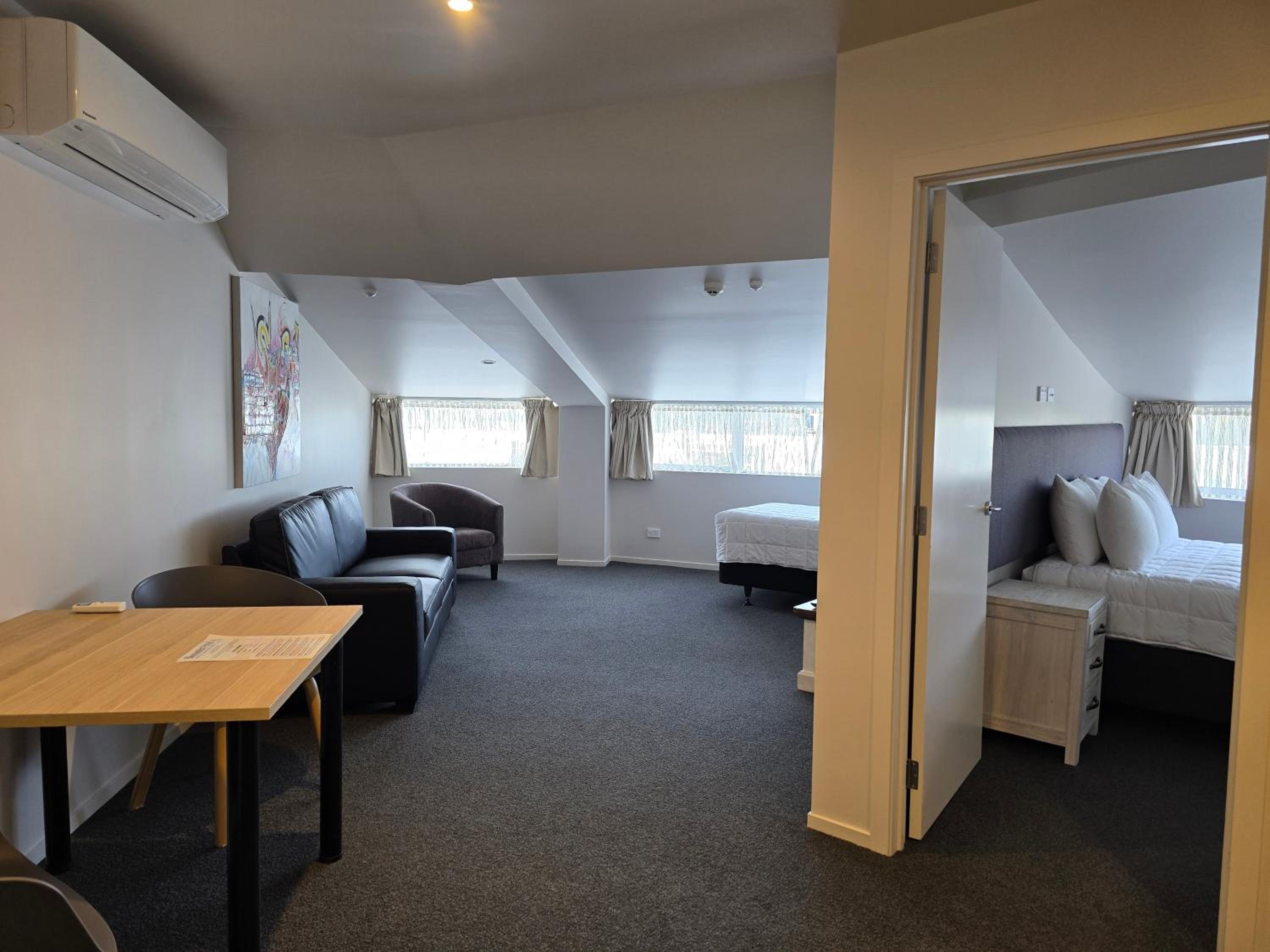 Apartment - Stair access only (Round House)