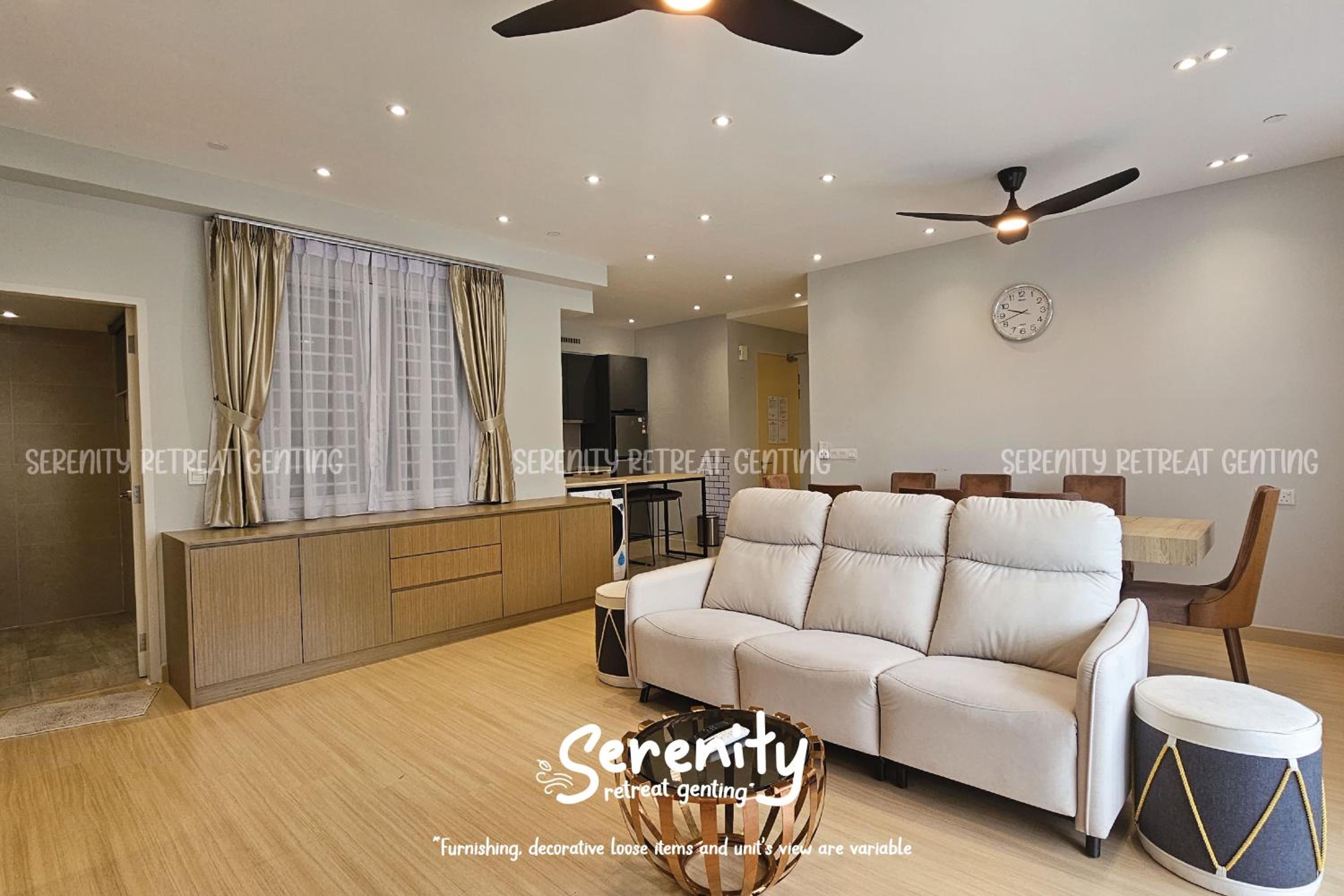 Executive Suite - Photo 2
