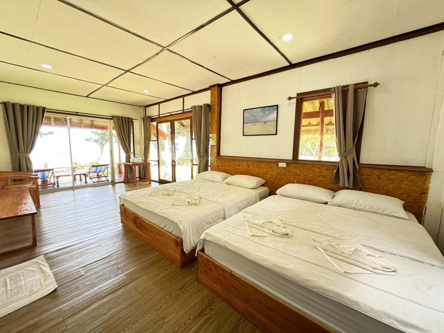 Seaview Family Room