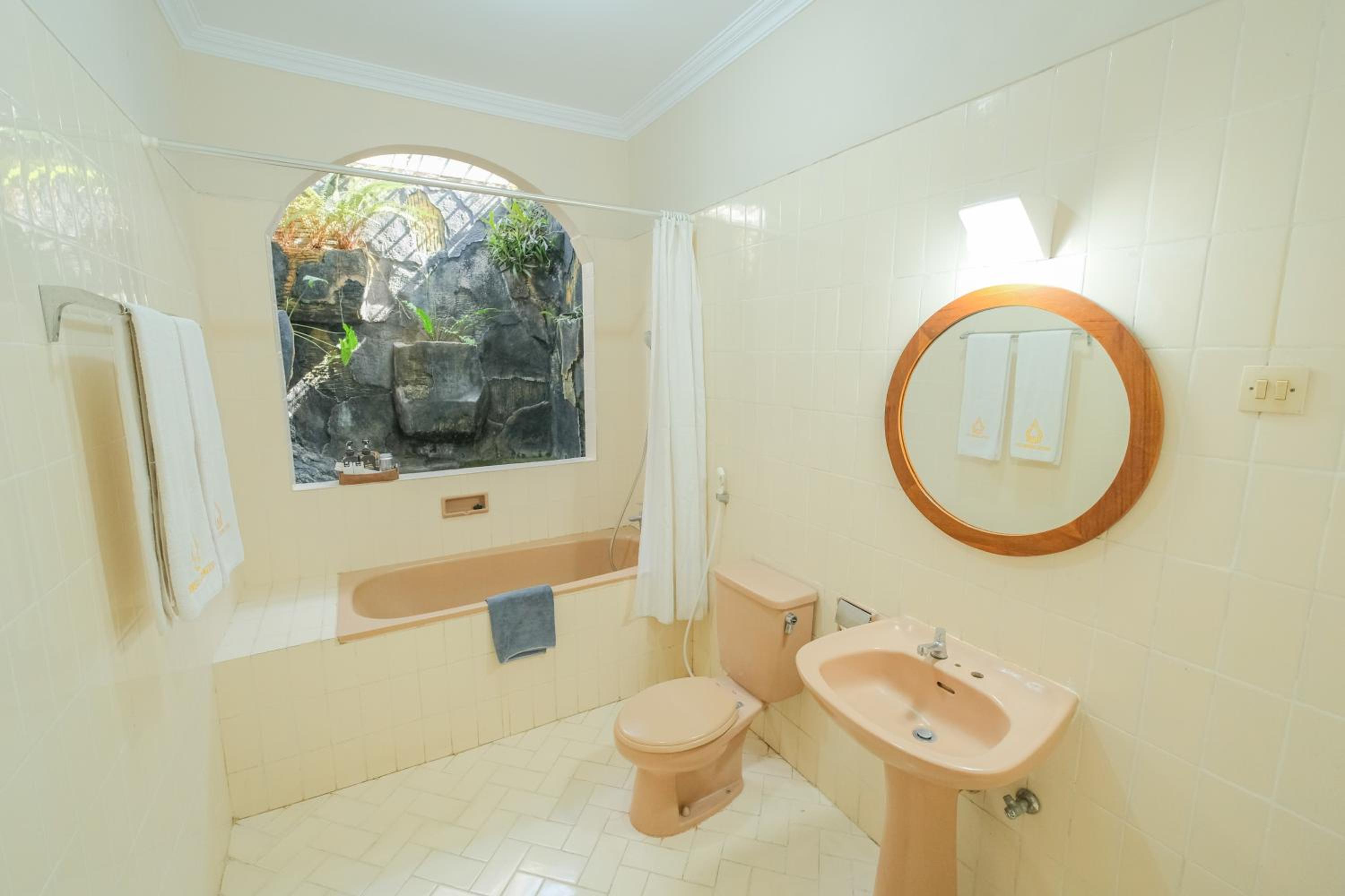 Deluxe Double Room - Photo 3