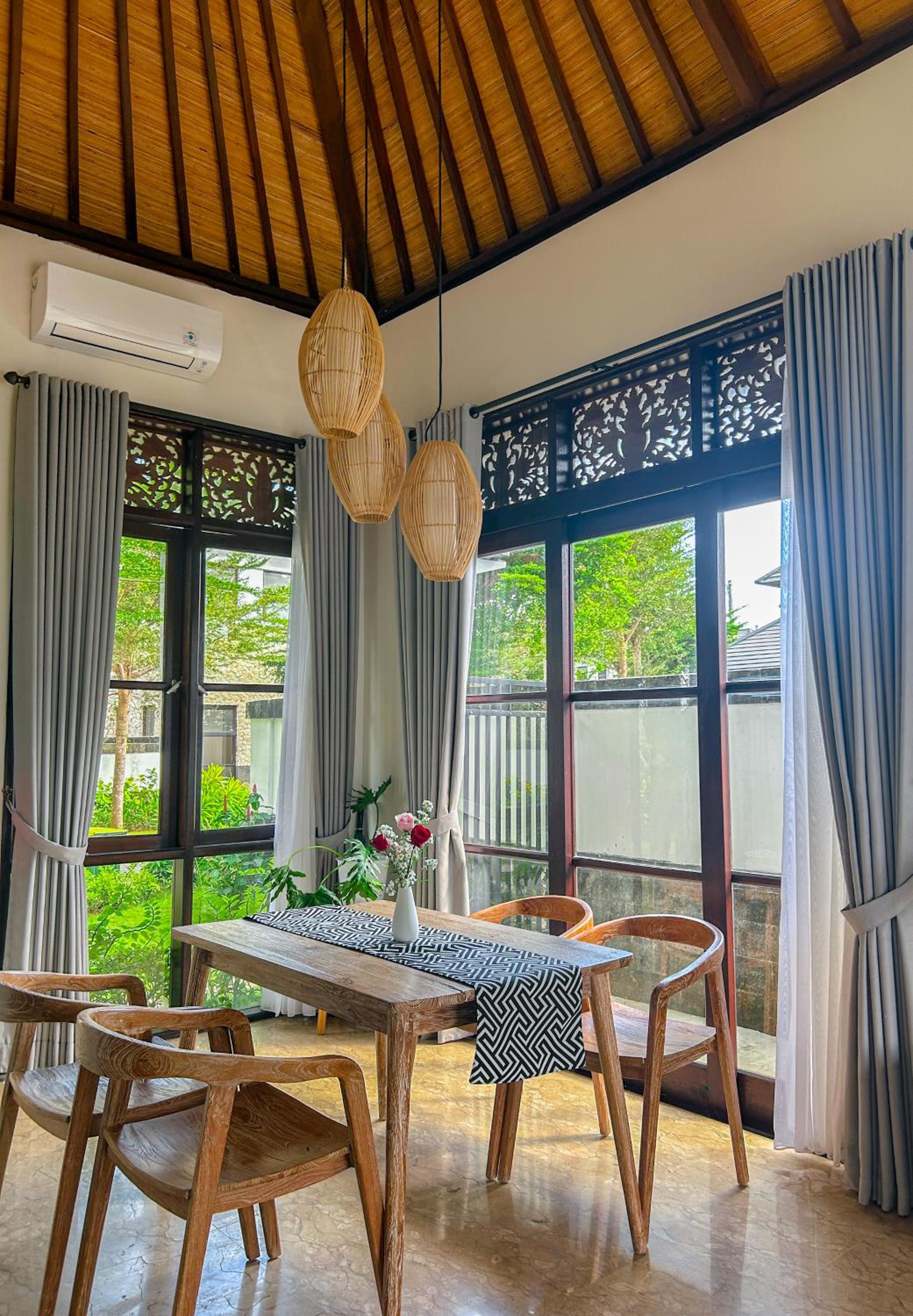 Two-Bedroom Villa - Photo 10