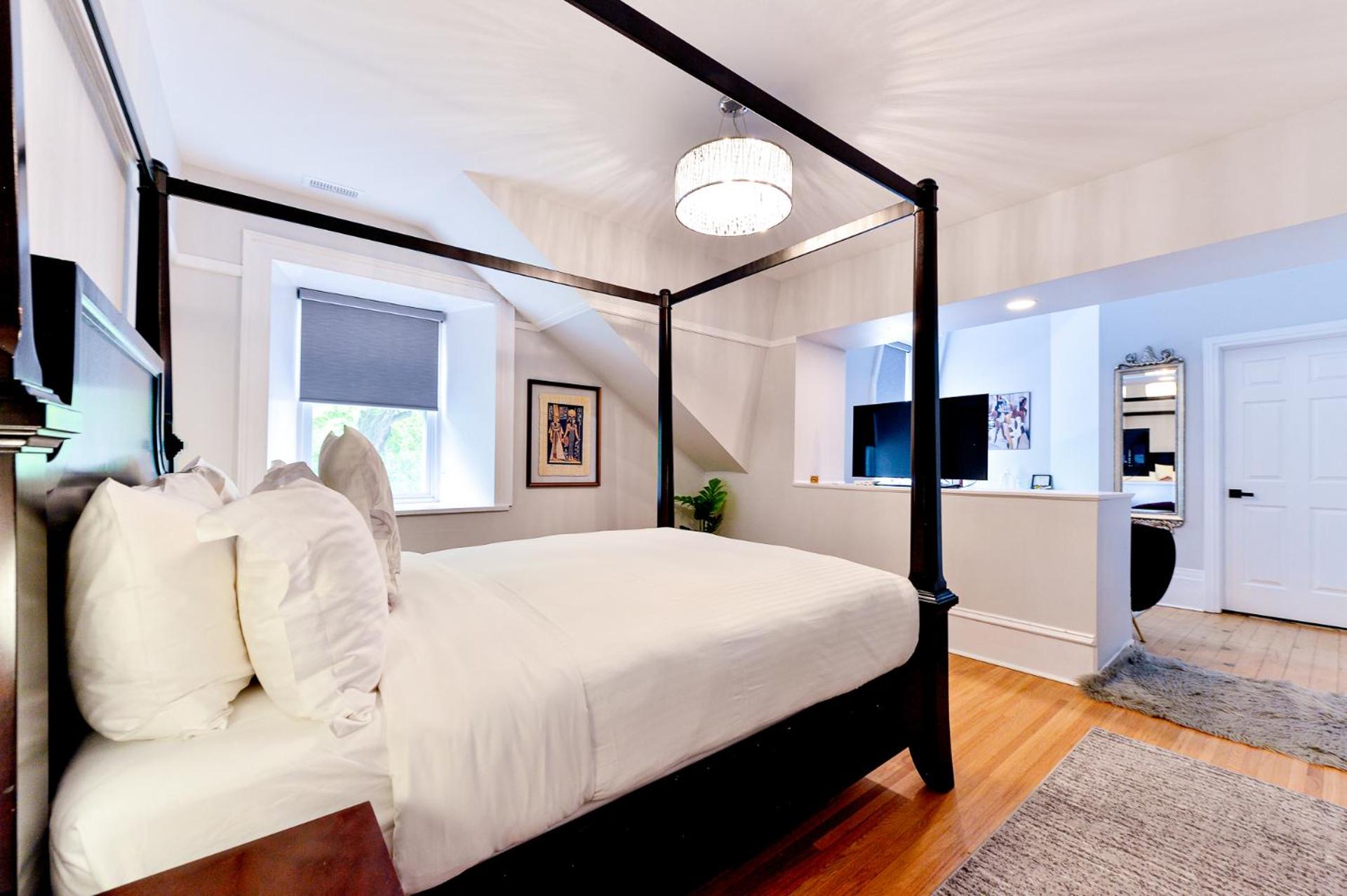 Deluxe Double Room with Shower photo 1