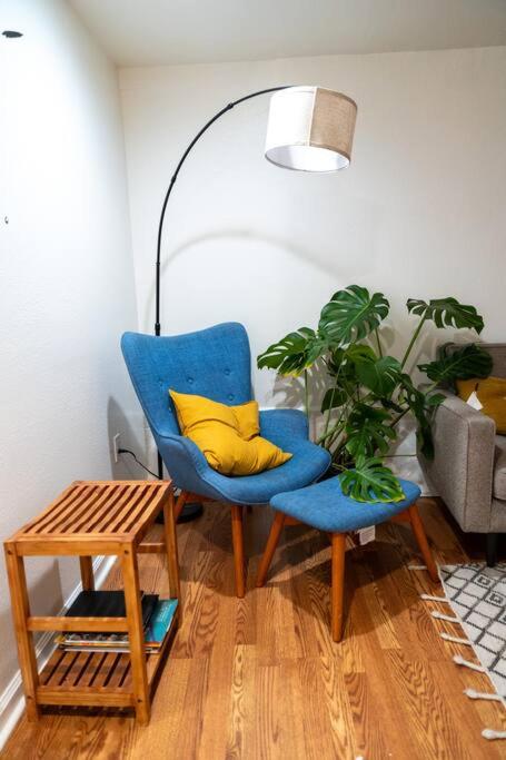 One-Bedroom Apartment With Garden photo 2