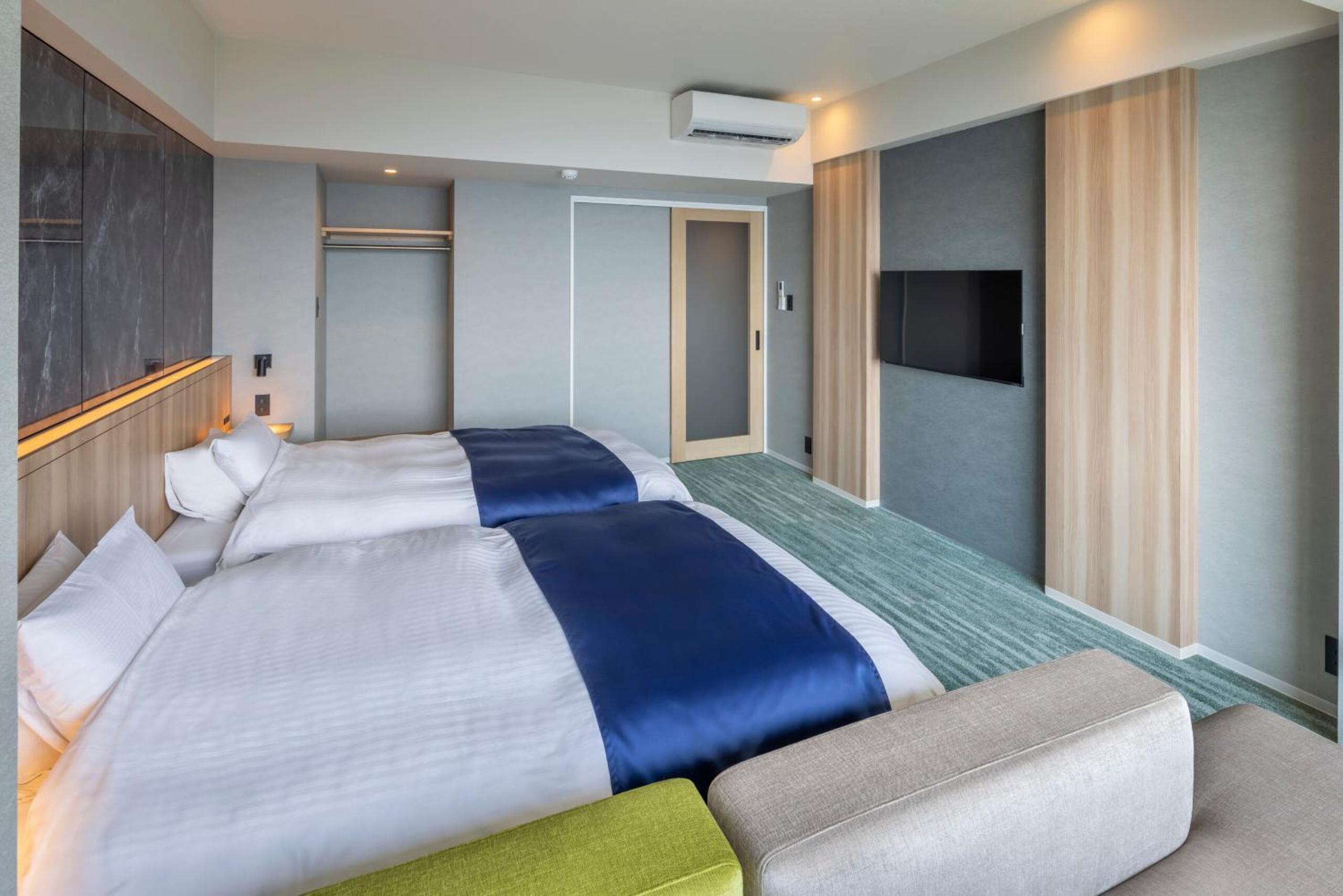 Deluxe Twin Room photo 3