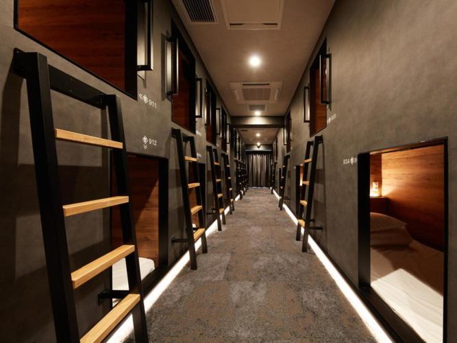 2 Capsule Rooms for Male (Lower Floor) photo 2
