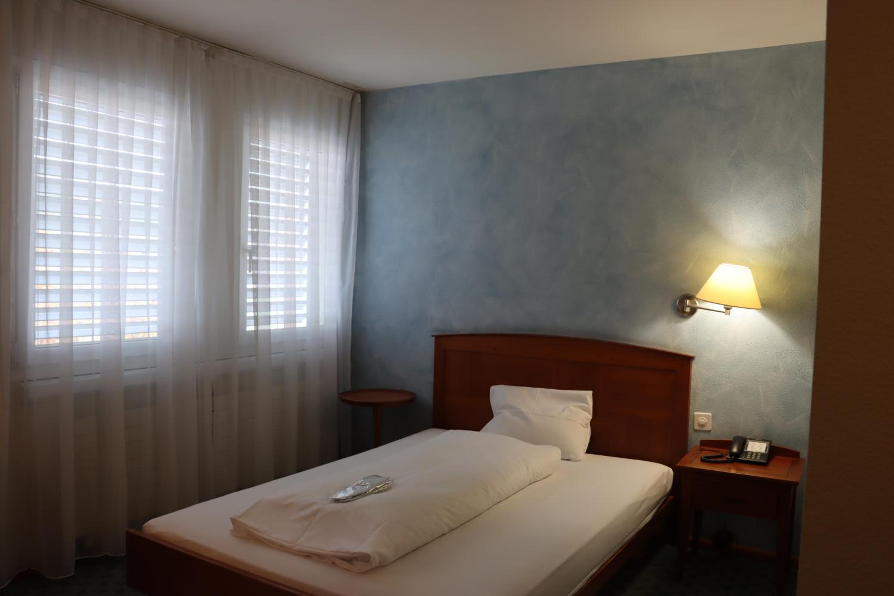 Single Room photo 1