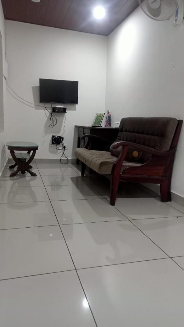 One-Bedroom House