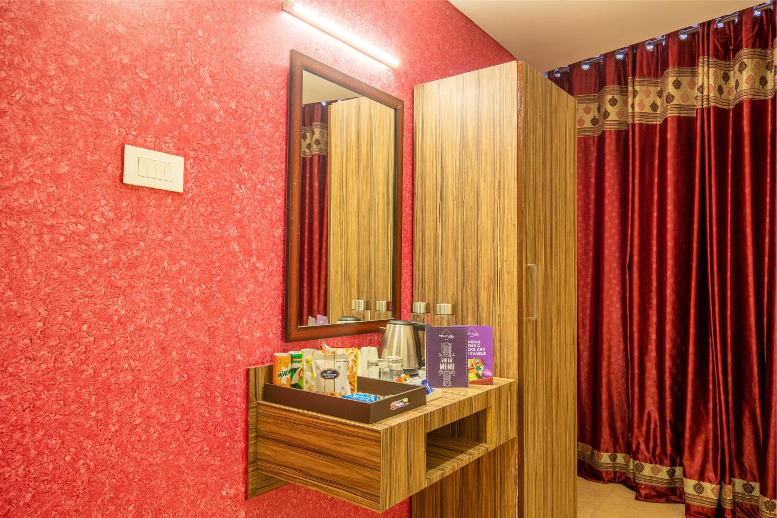 Suite - Photo 10