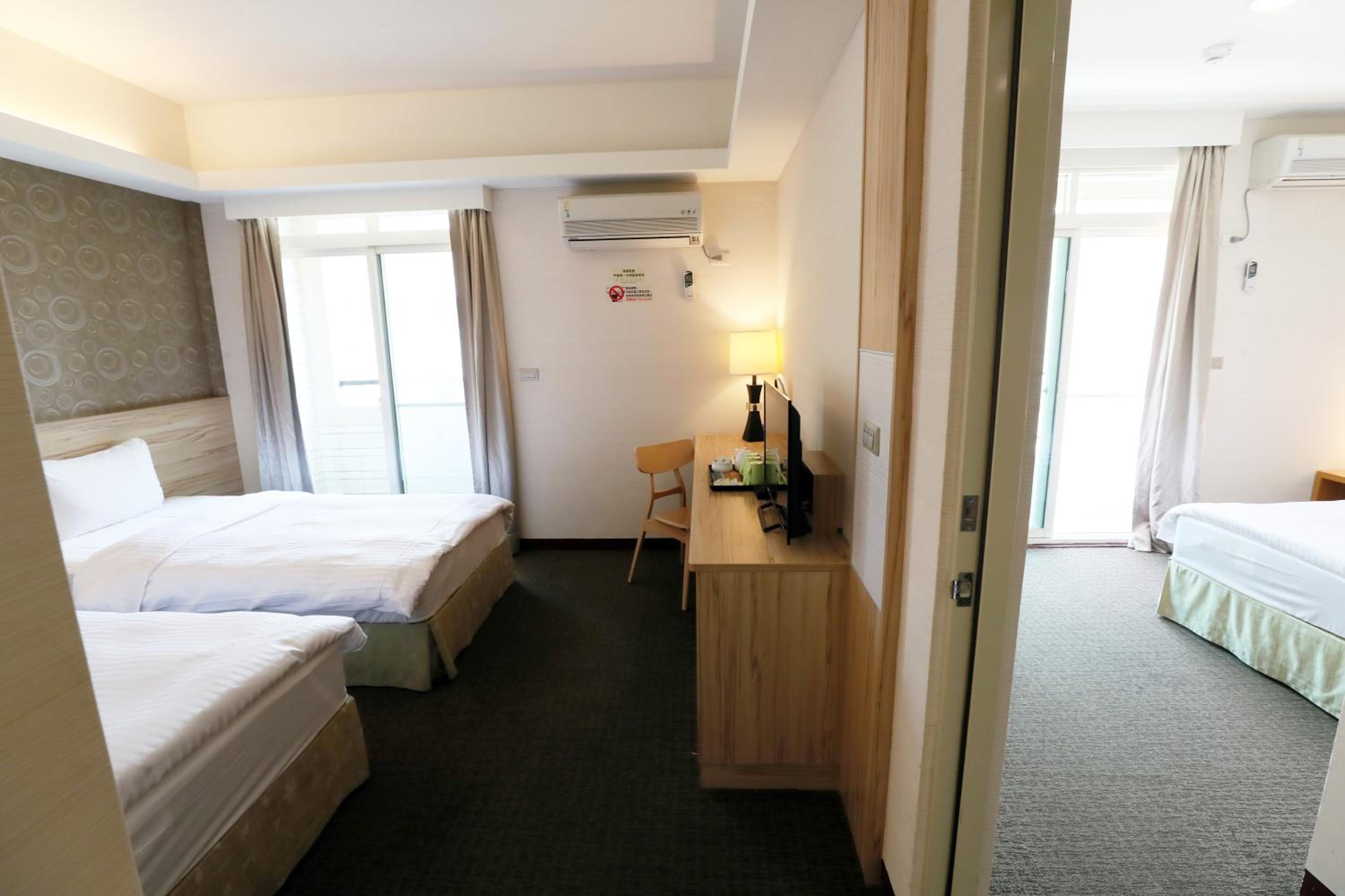 Triple Room photo 2