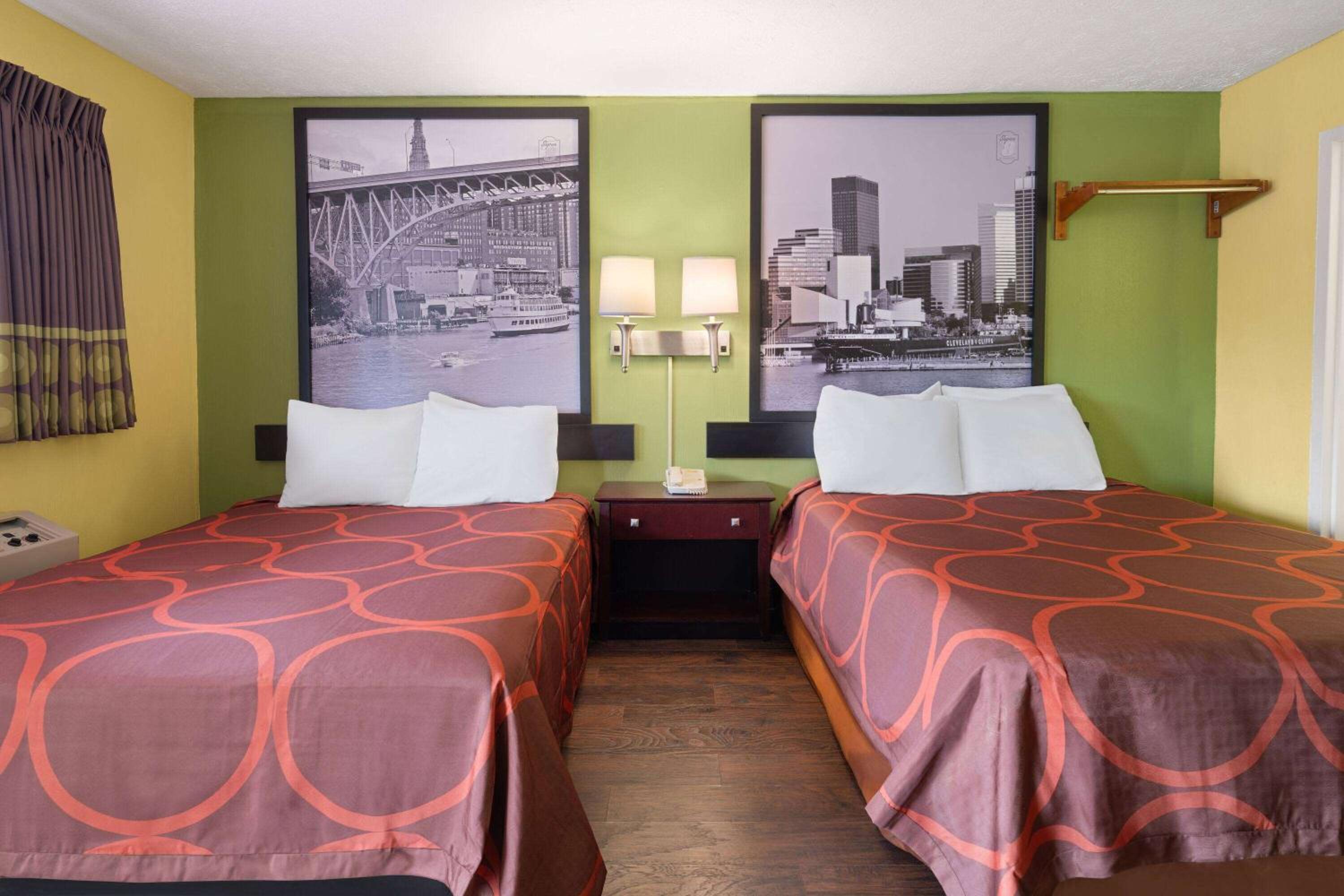 Double Room with Two Double Beds - Non-Smoking - Photo 1