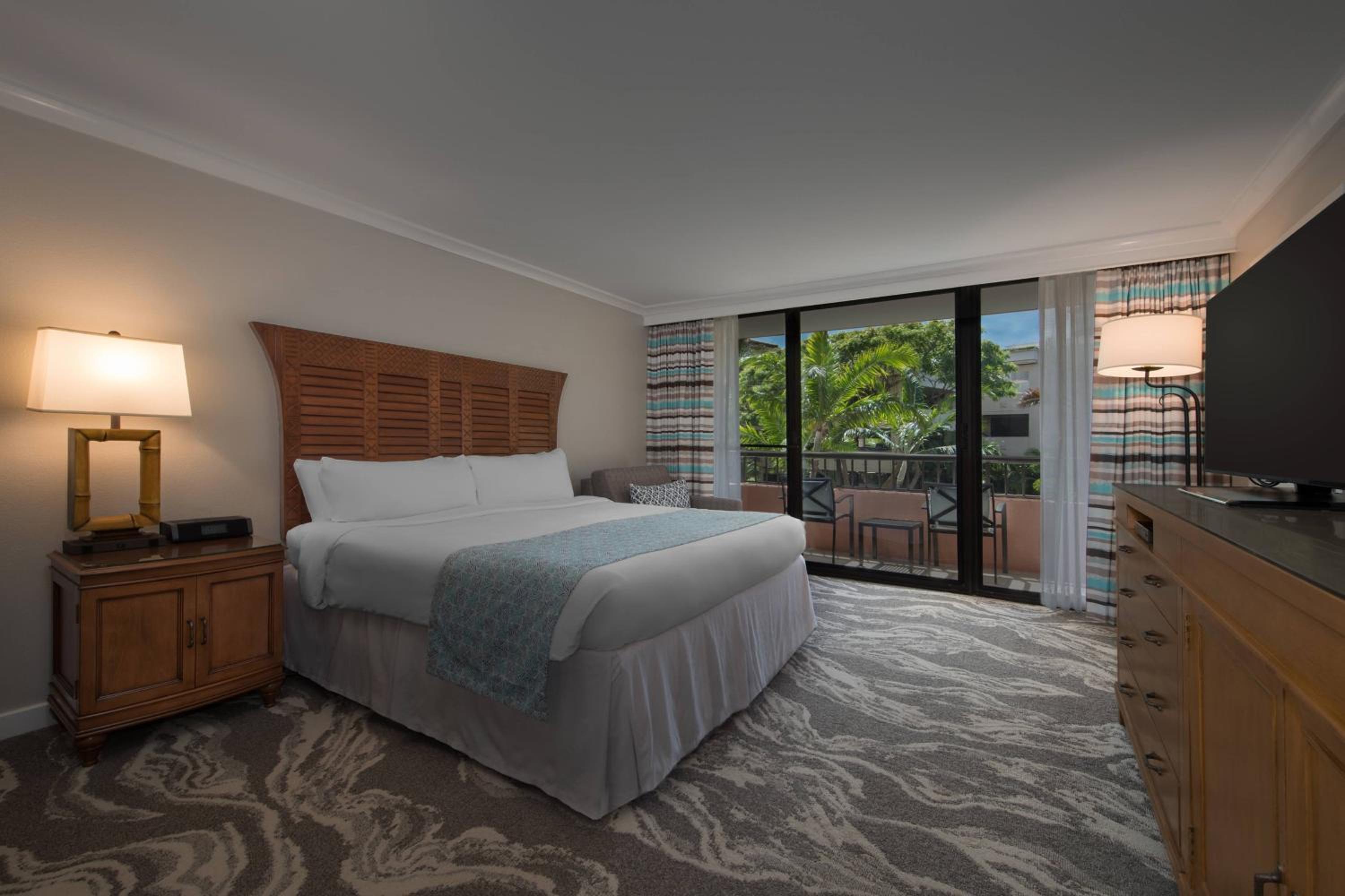 Queen Room with Garden View - Photo 1