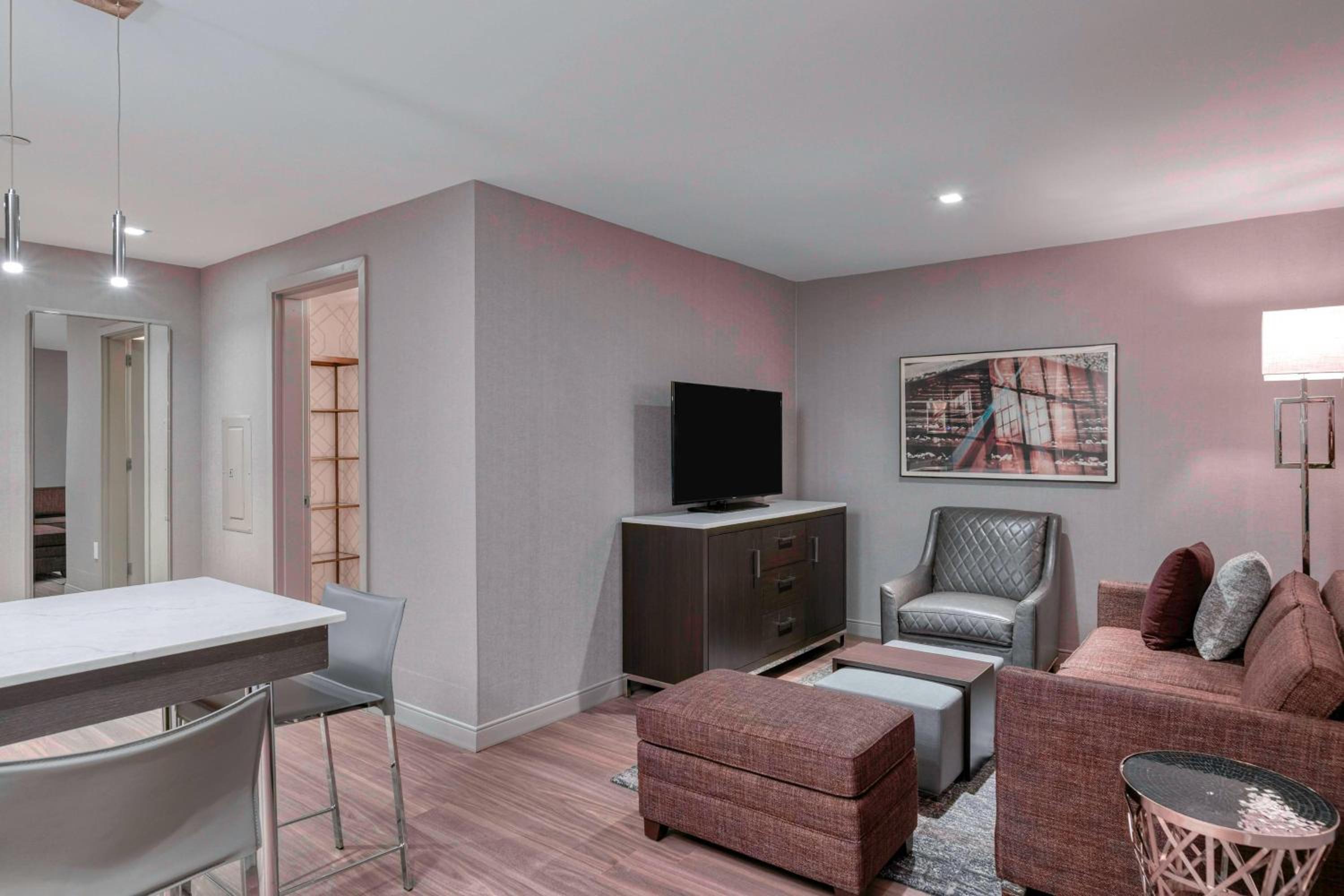 Residence Inn by Marriott Weehawken, Photo 2