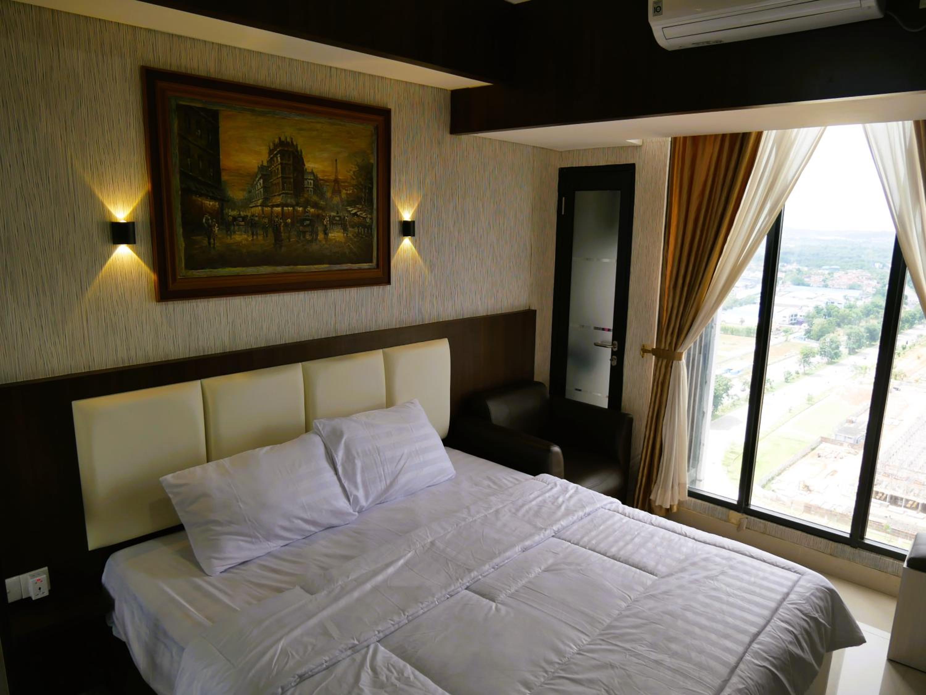King Suite - Photo 3