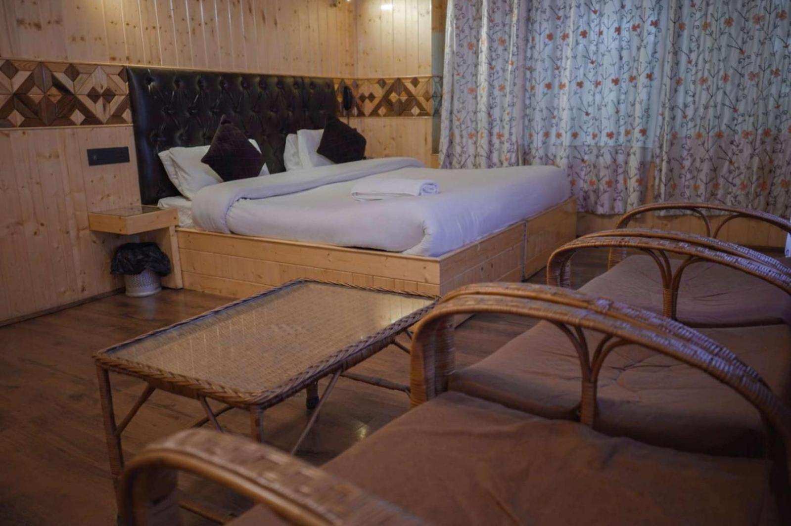 Double Room photo 3