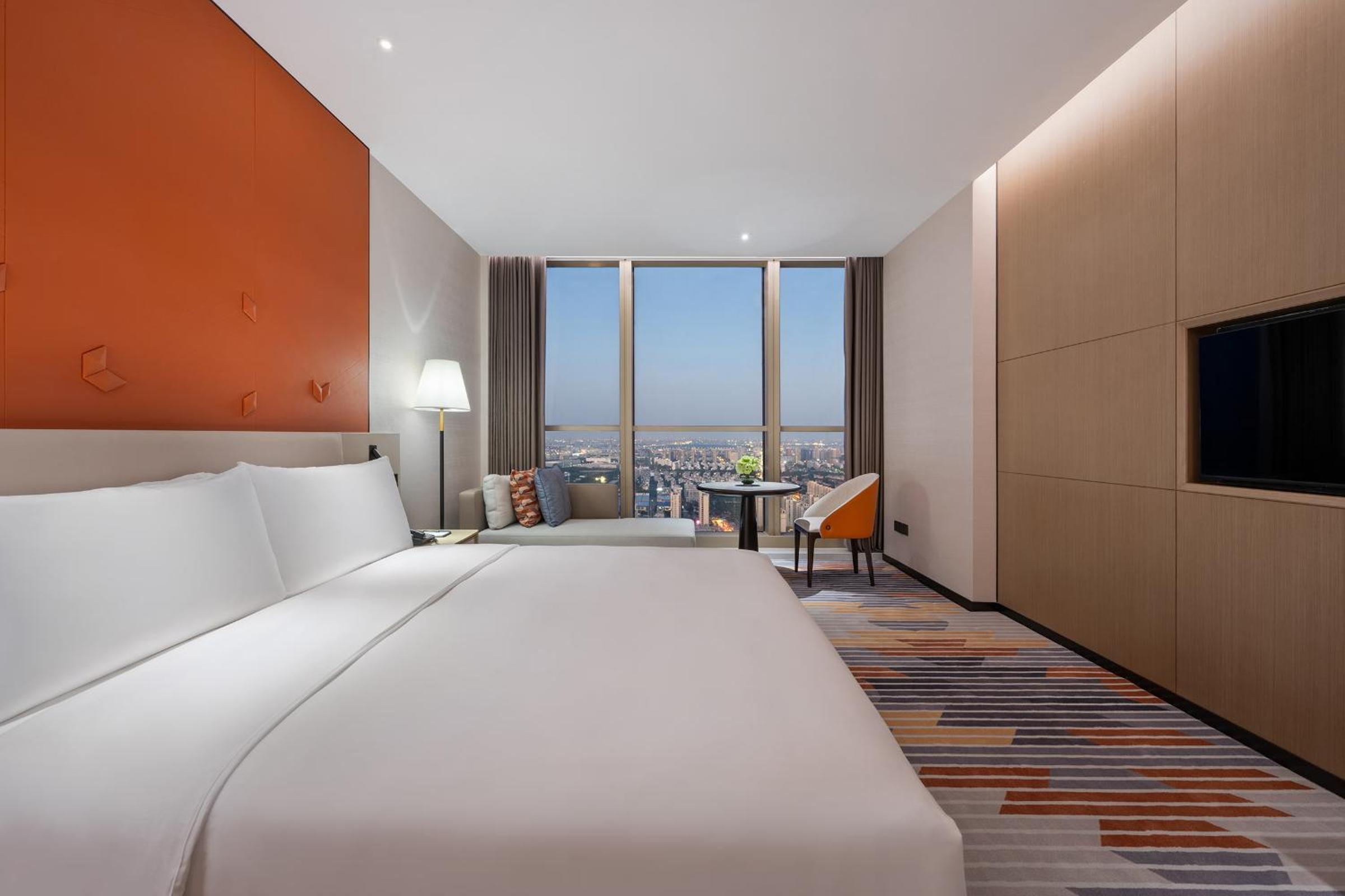Superior Queen Room