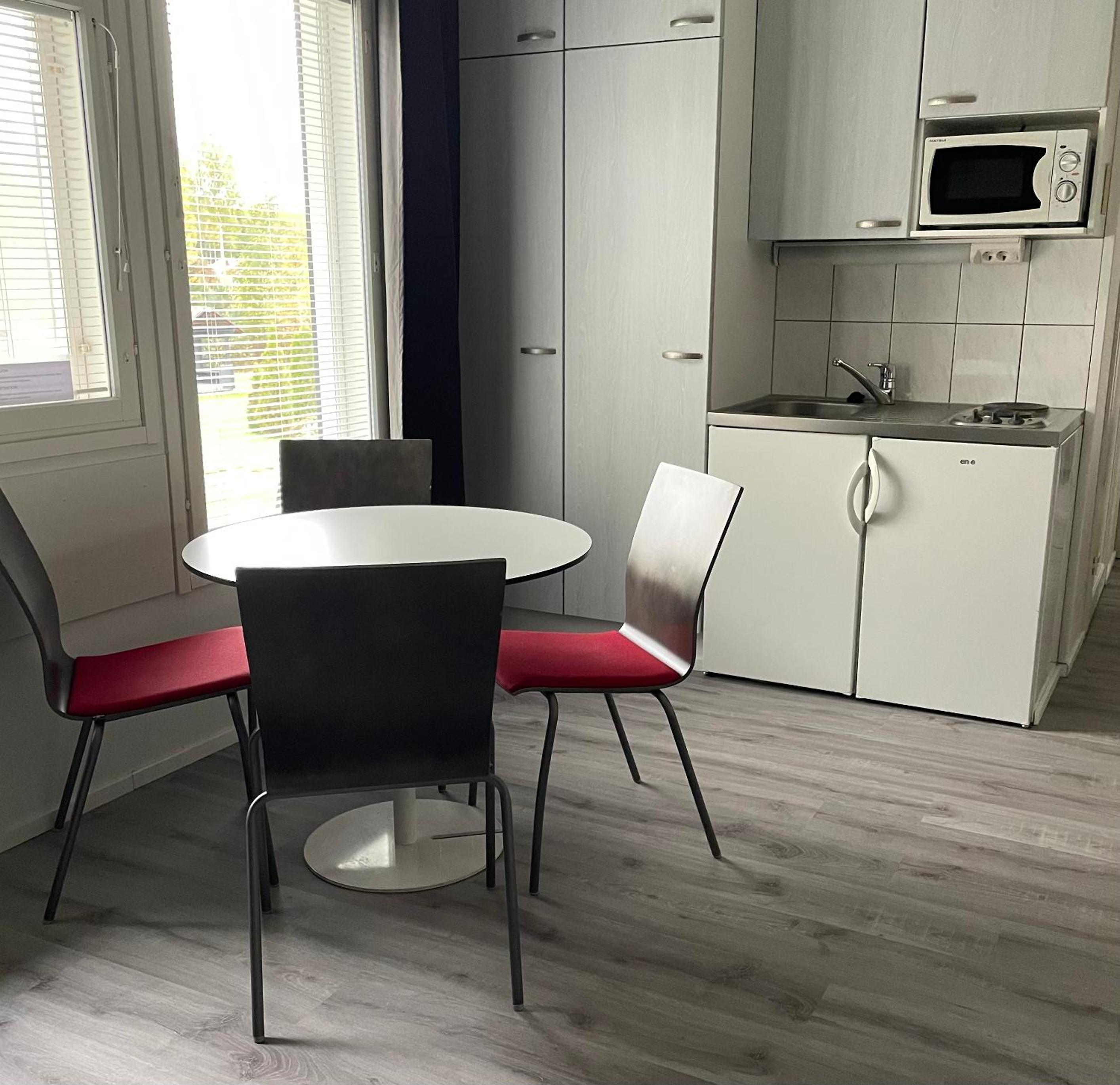 Superior One-Bedroom Apartment photo 3