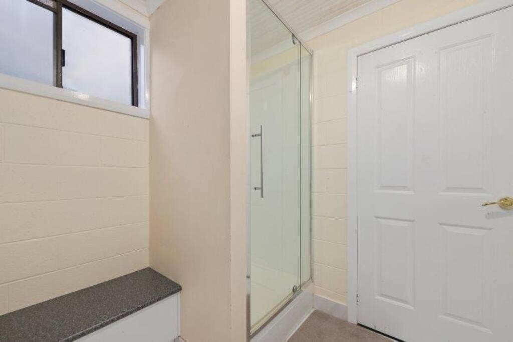 Four-Bedroom House photo 3