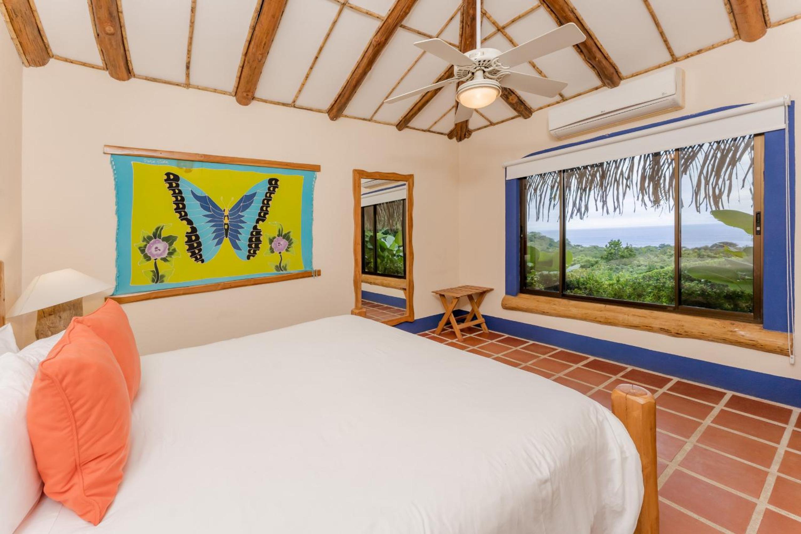 Ilan Ilan - Three Bedroom Villa photo 3