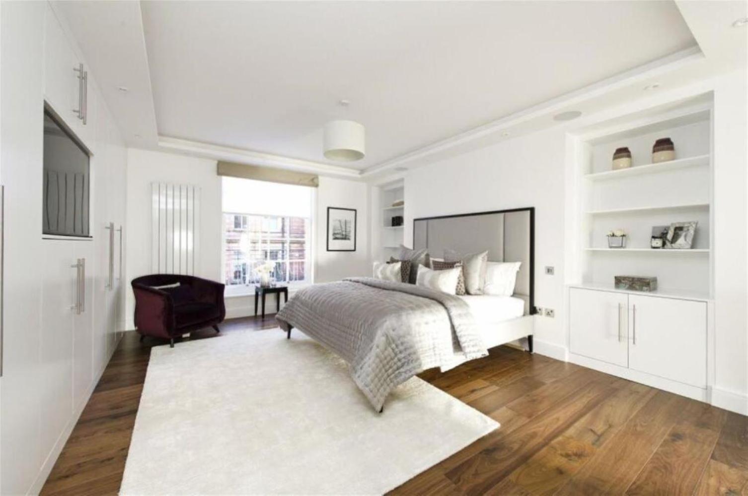 Apartment photo 3