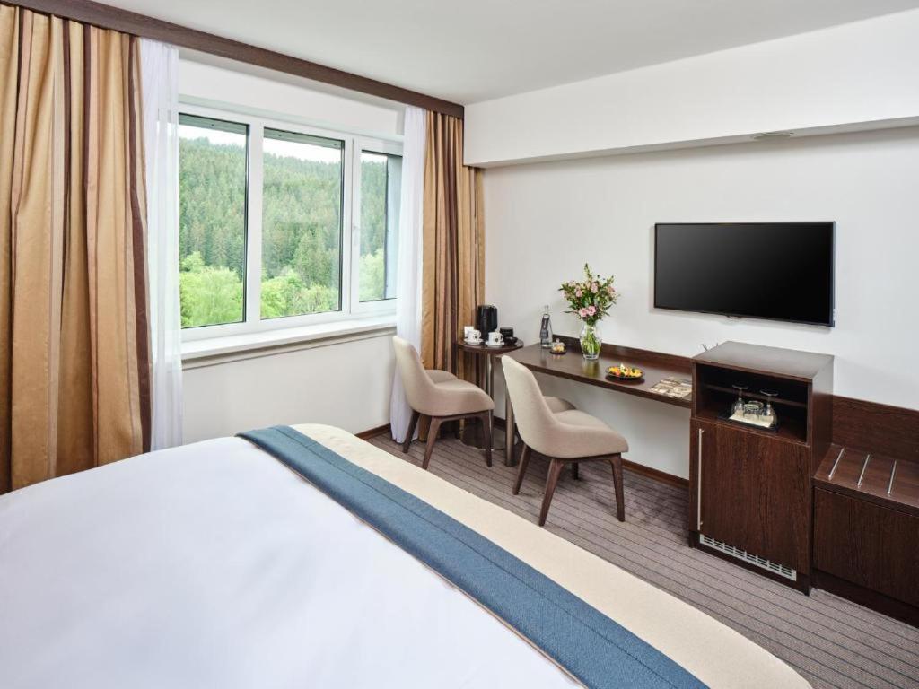 Double or Twin Room with View