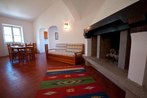 4 Bedroom Farmhouse Apartment - Annex photo 1