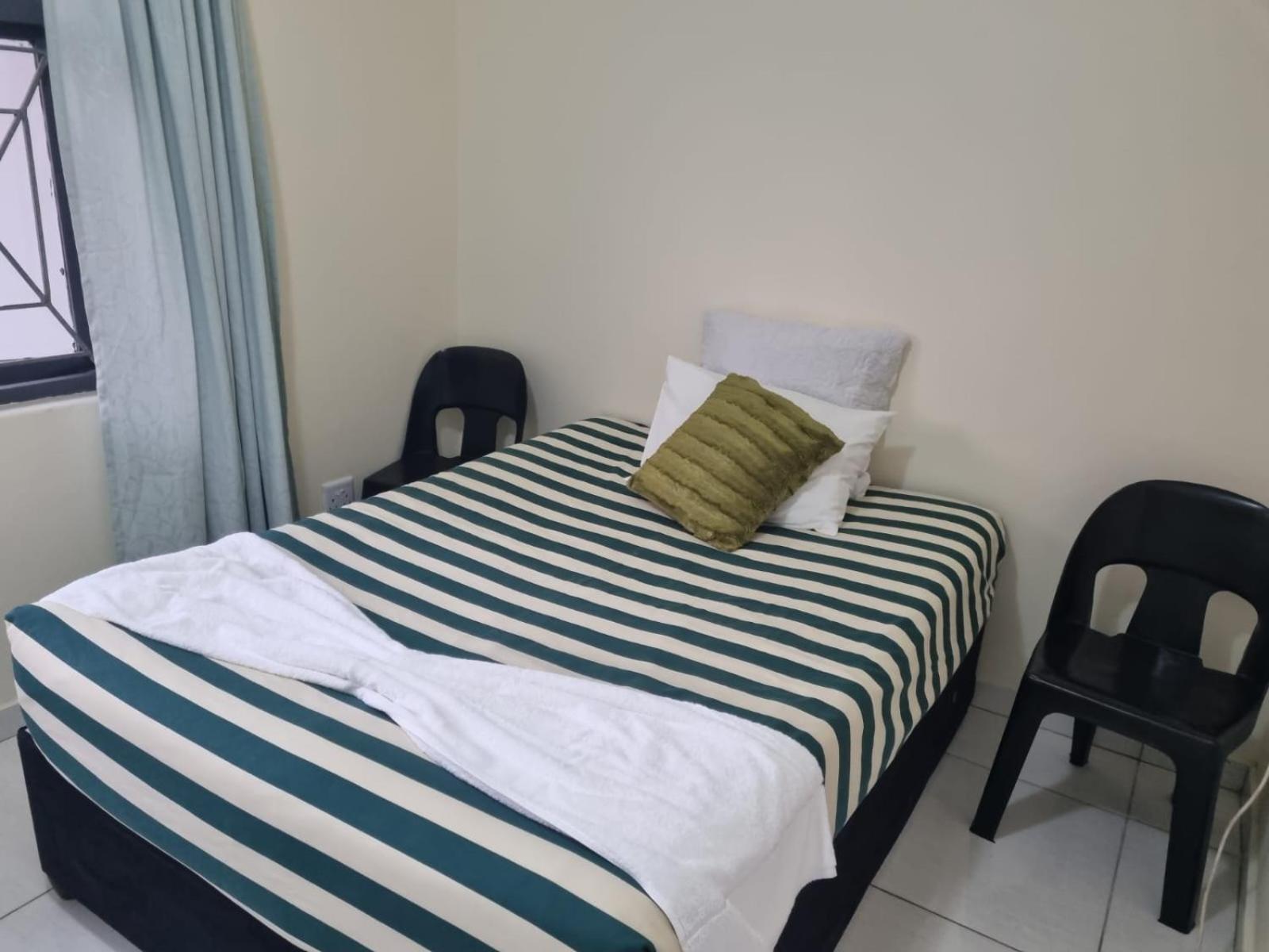 Double Room with Private Bathroom photo 1