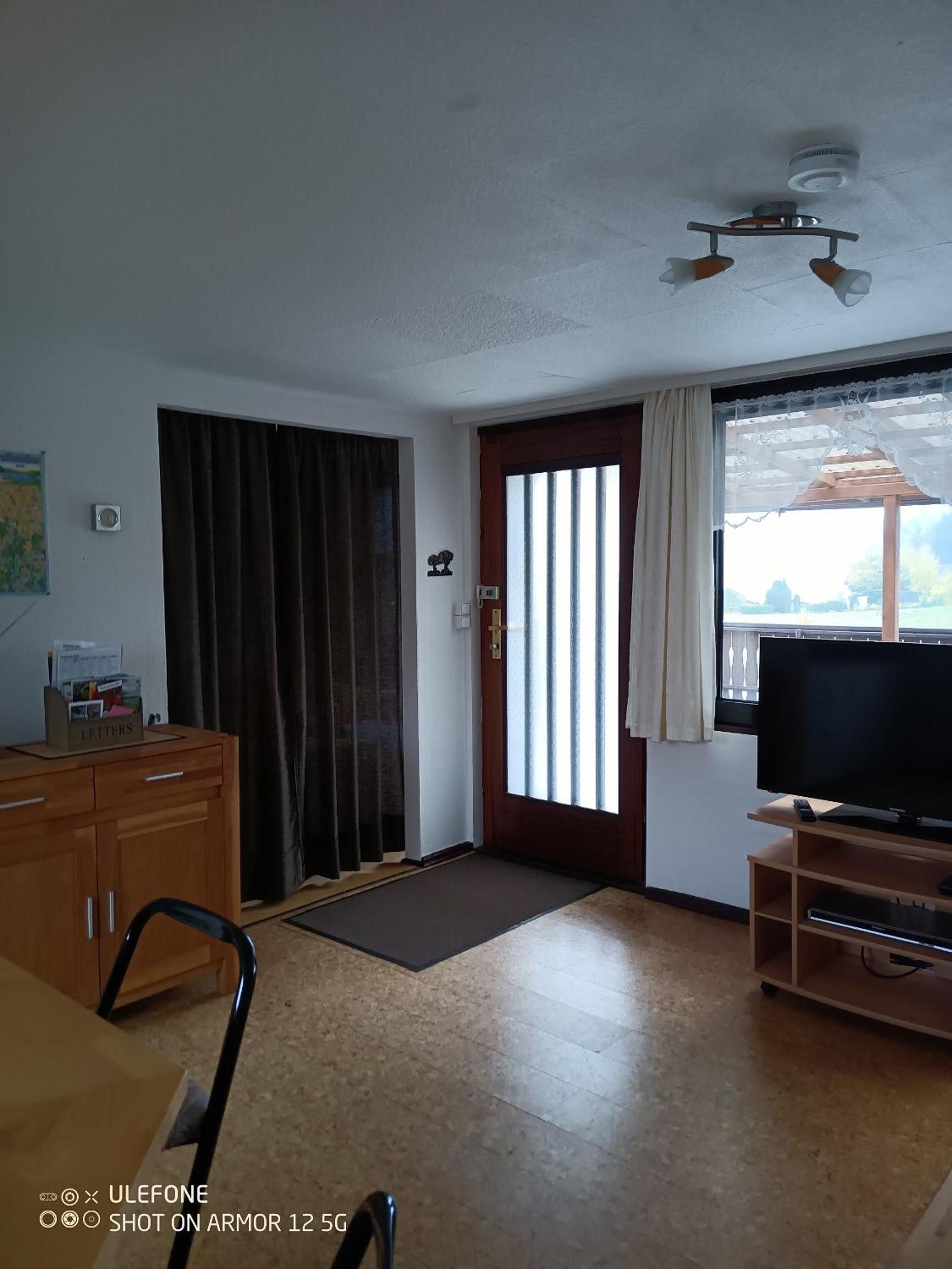 One-Bedroom Bungalow photo 1