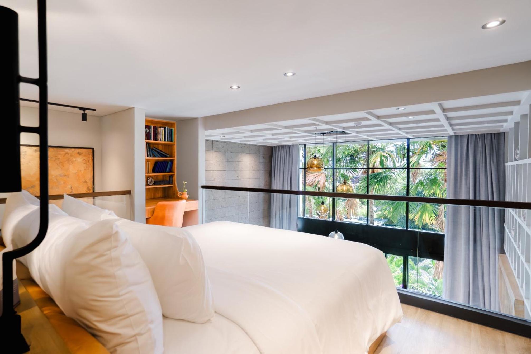 Loft Suite Room - Photo 6