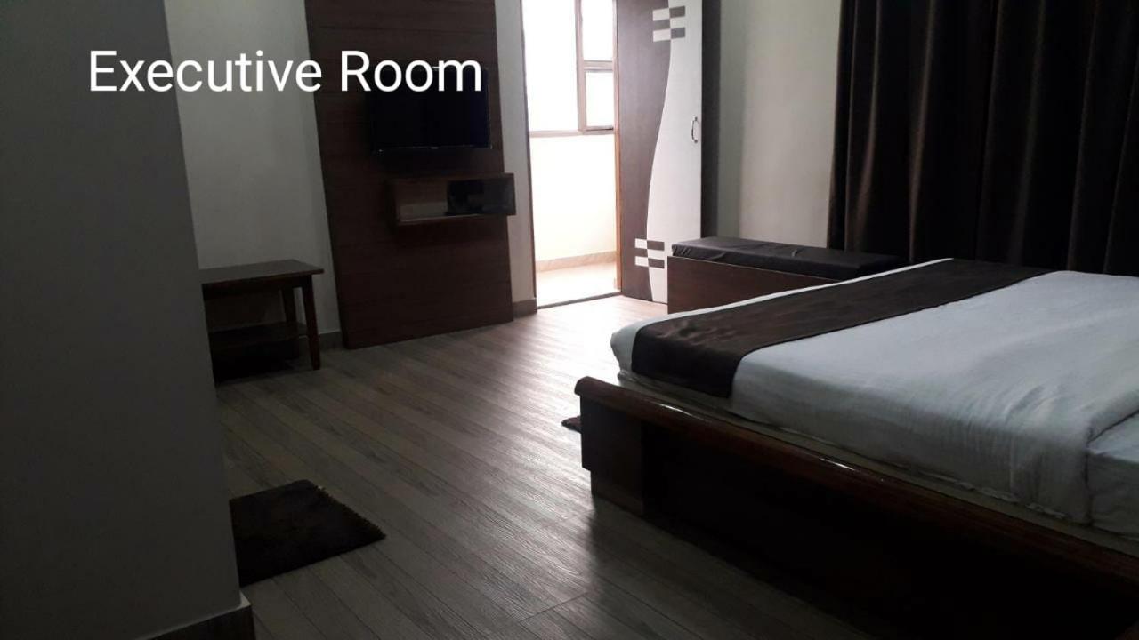 Executive Suite photo 2