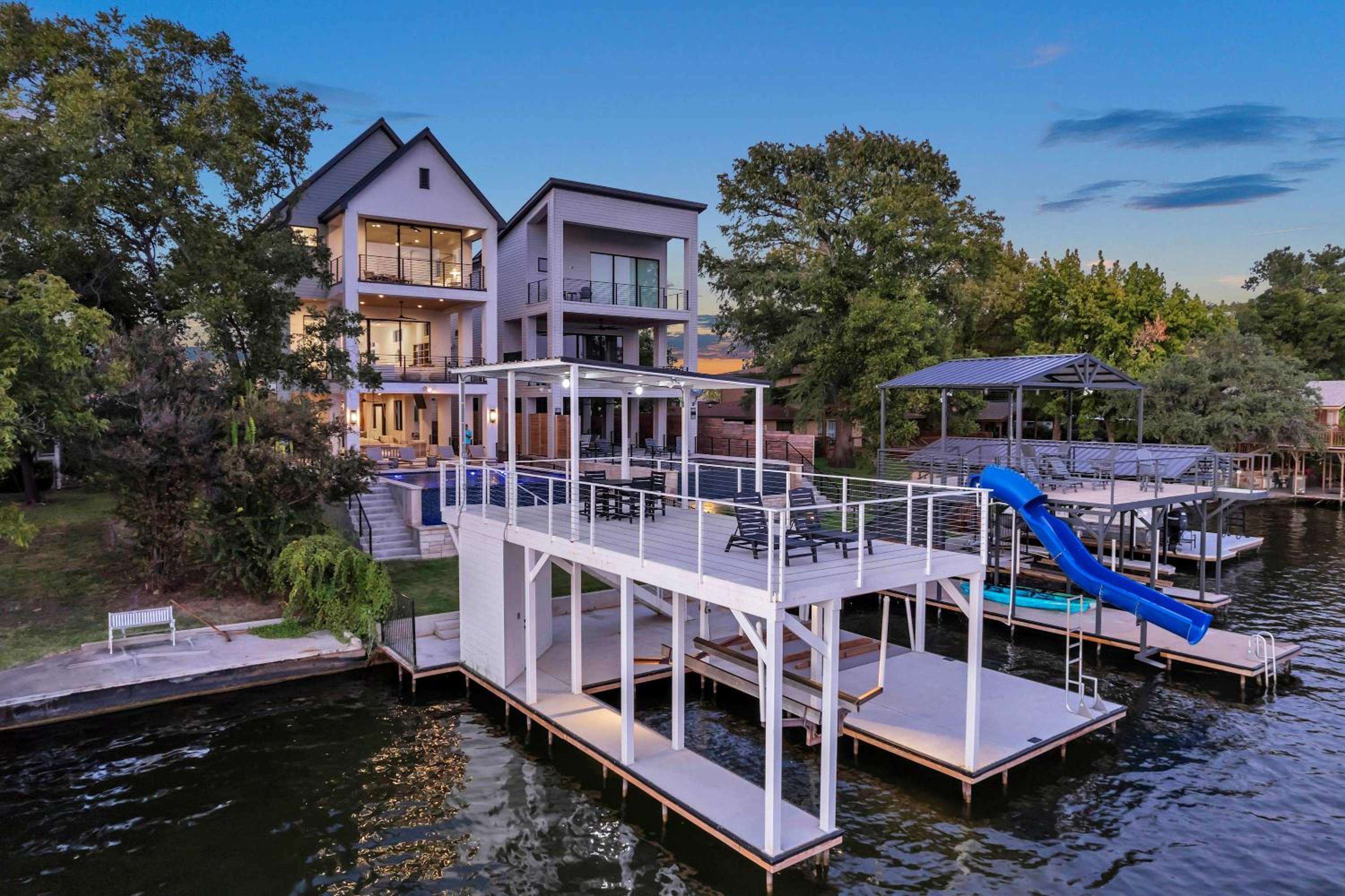 Vacation Home photo 2
