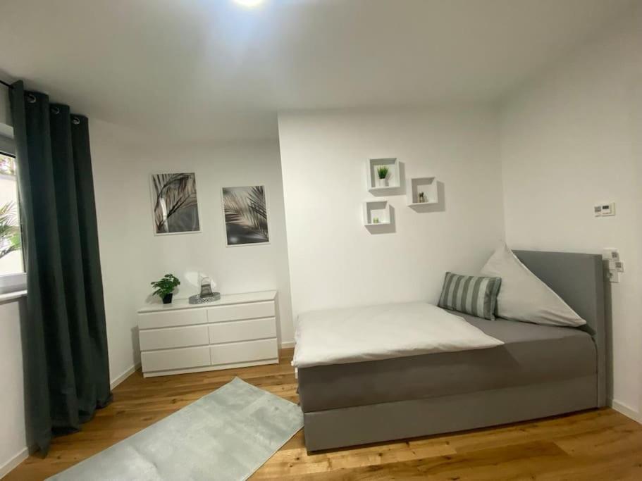 Three-Bedroom Apartment photo 1