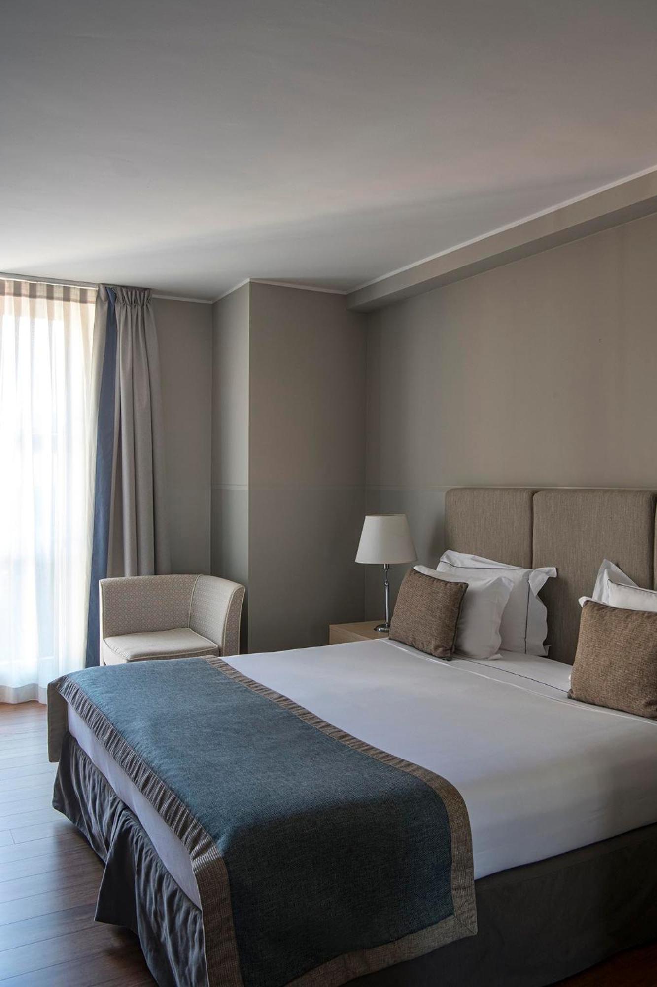 Classic Double or Twin Room - Photo 2