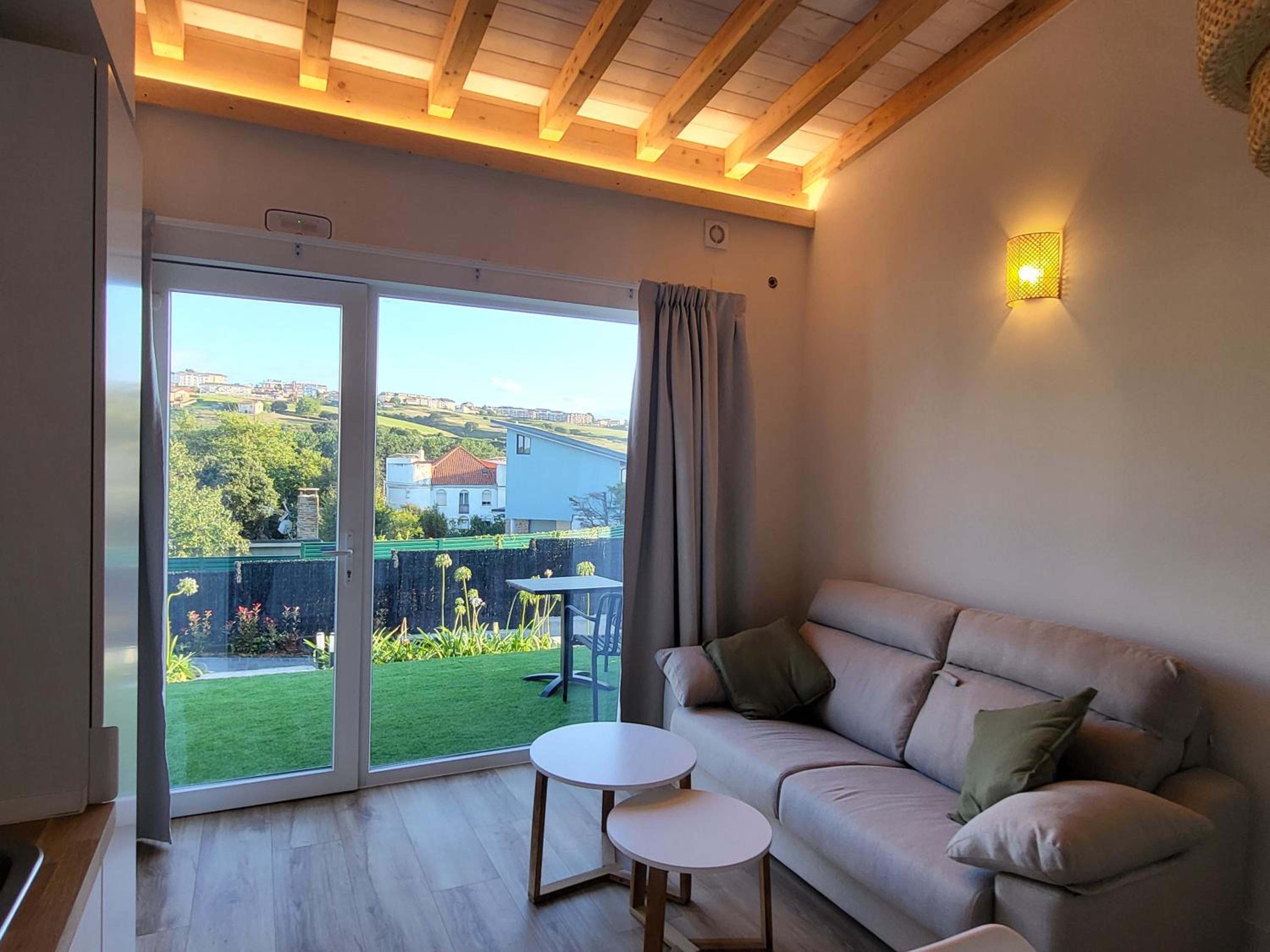 Estudio con terraza