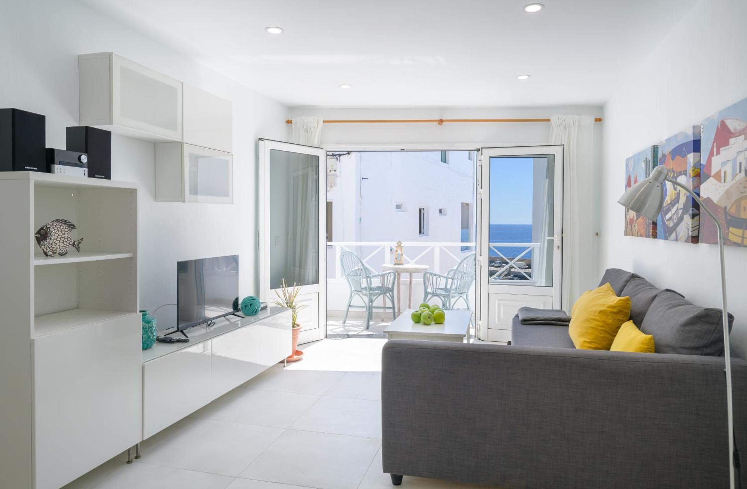 Apartamento con Balcón