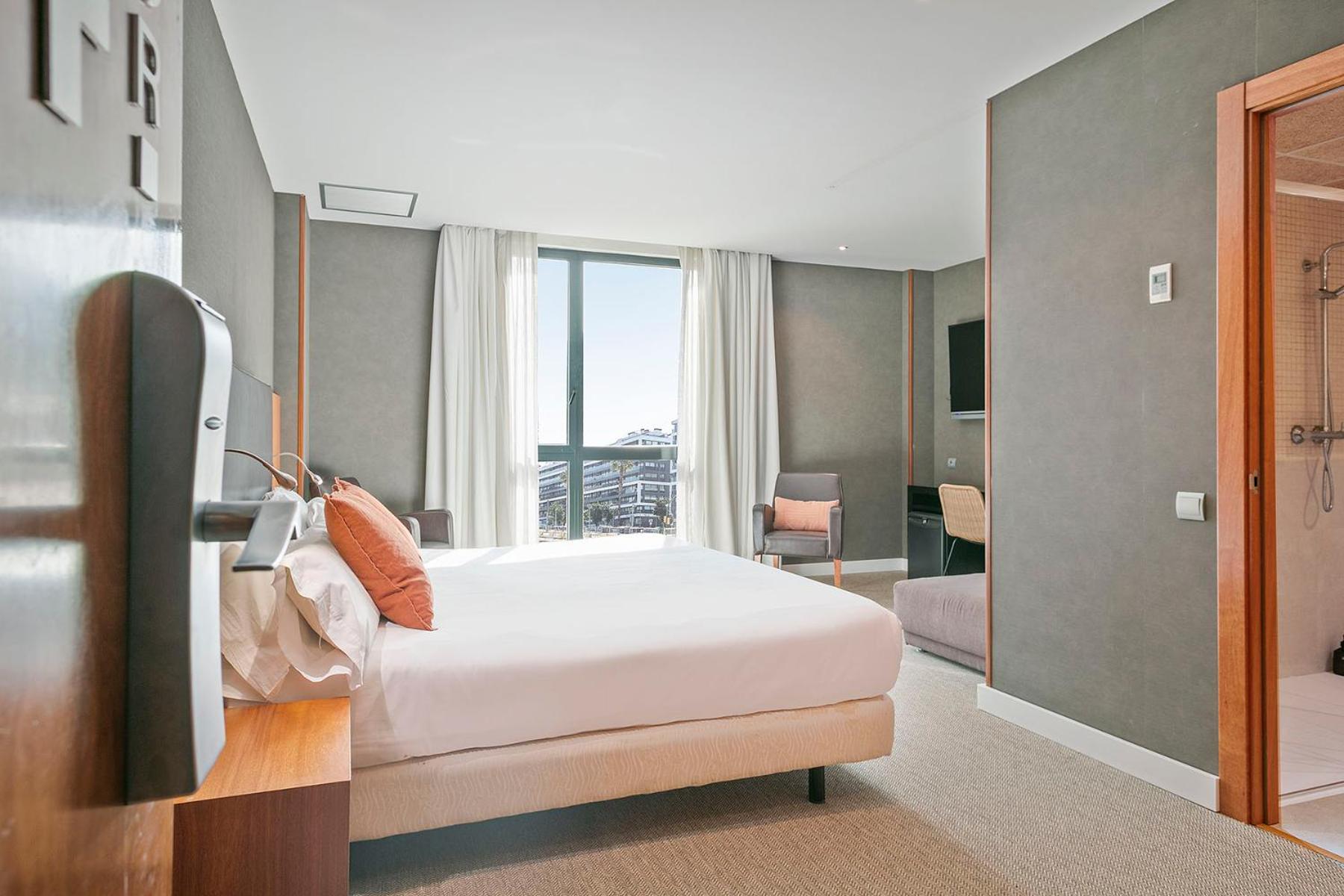 Junior Suite - Photo 1