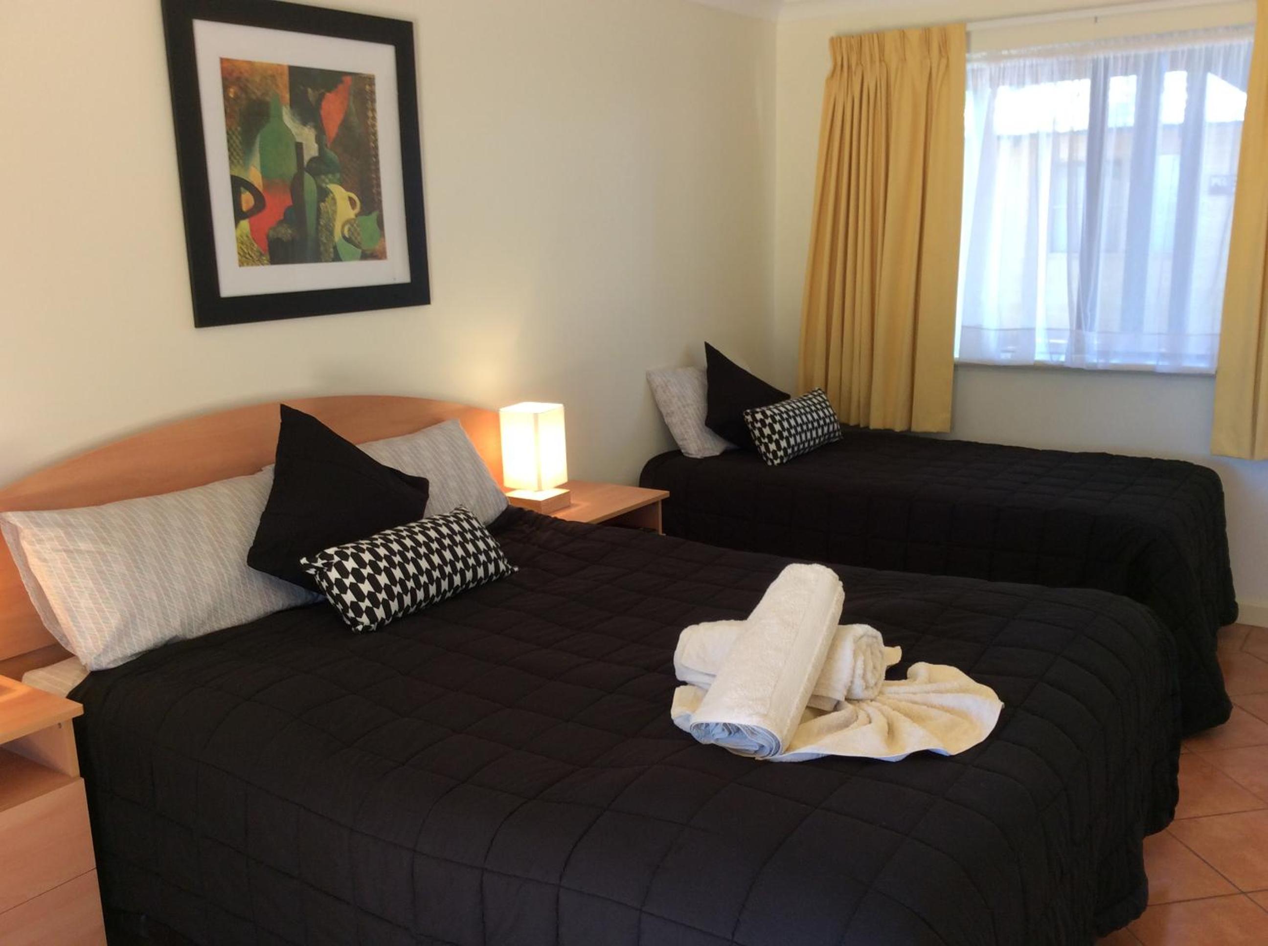 Standard Double Room photo 3